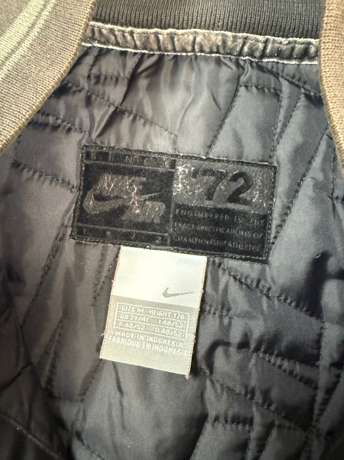 Vintage Nike air bomber jacket (M)