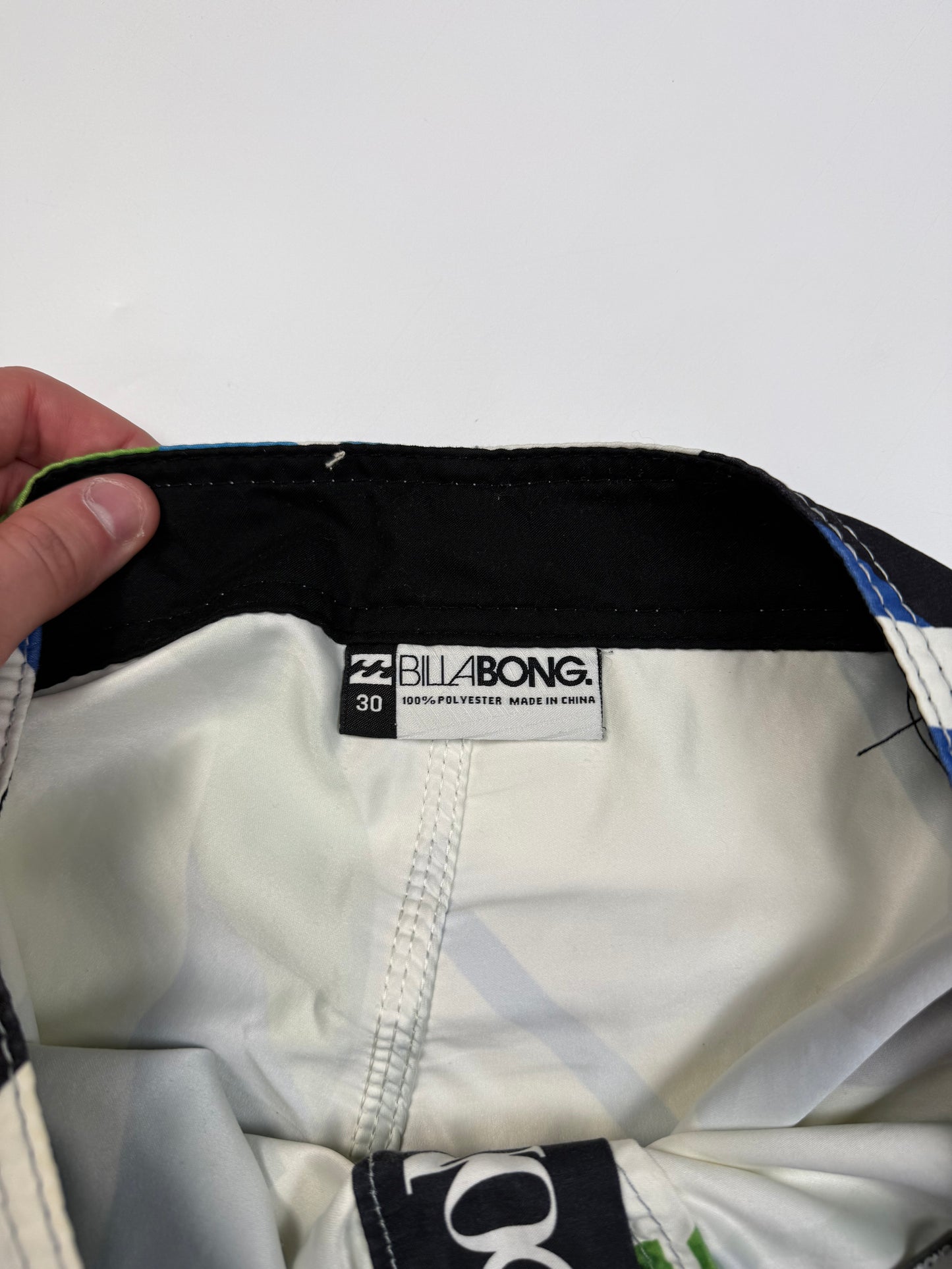 Billabong all over print board shorts (W30)