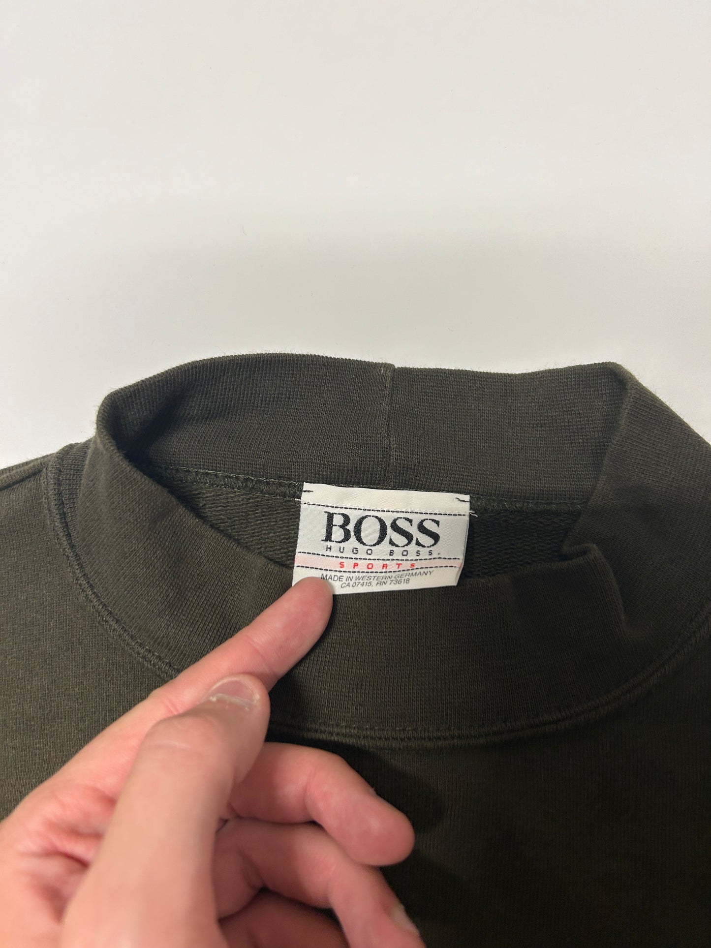 Vintage 90s Hugo Boss spell out sweatshirt (L)