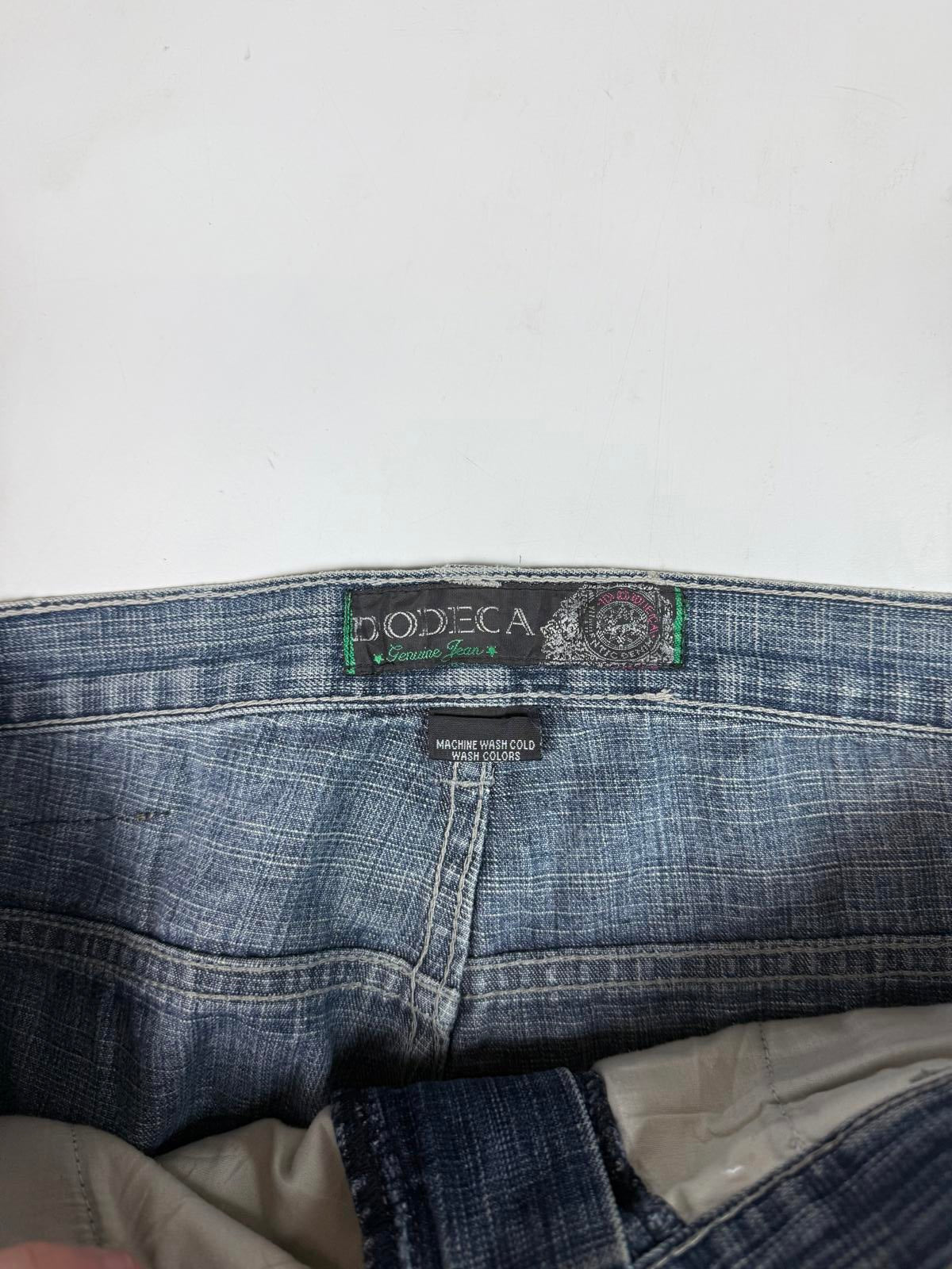 Vintage Y2K baggy hip hop jeans (W38)