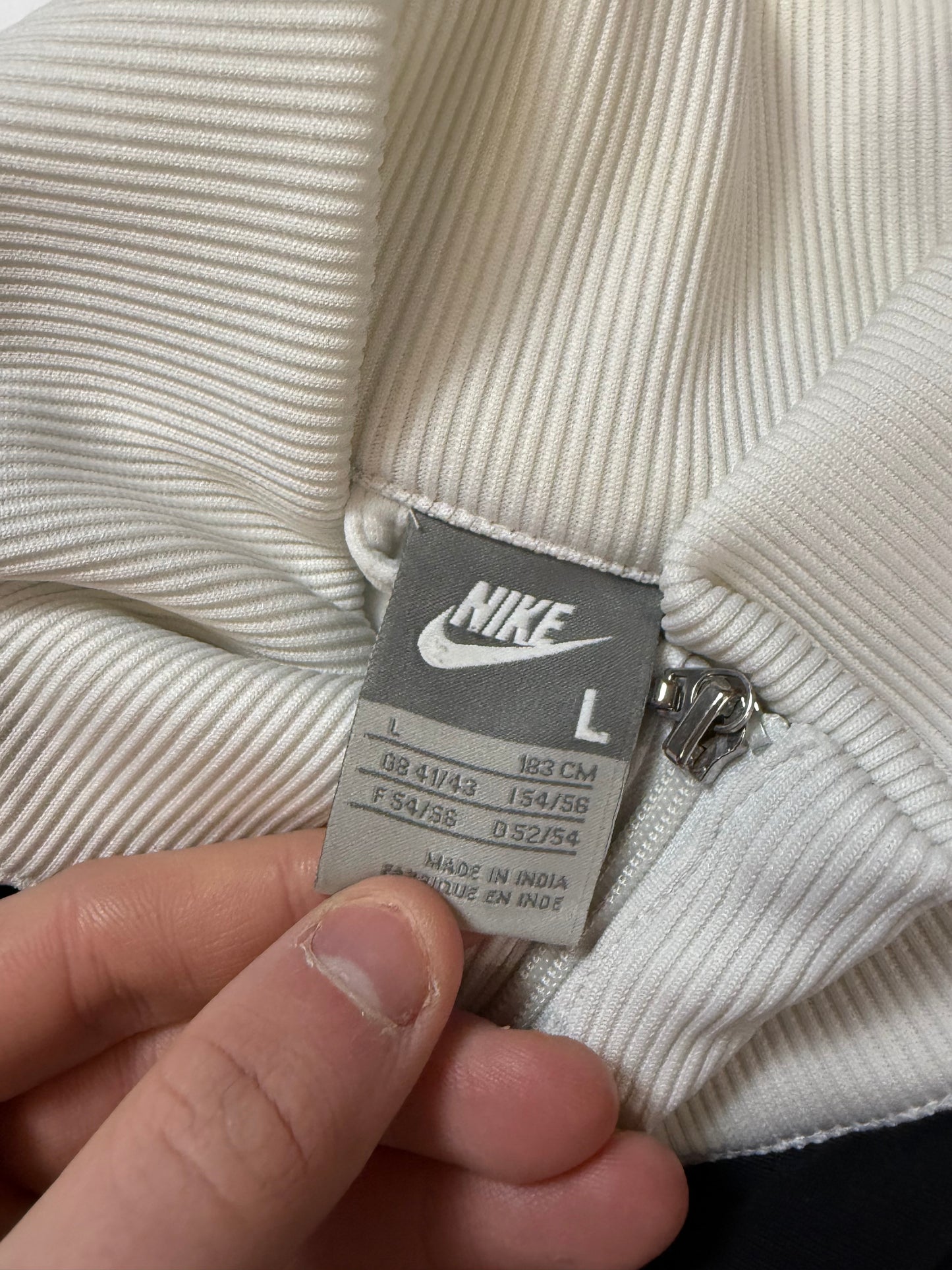 Vintage Nike track jacket (L)