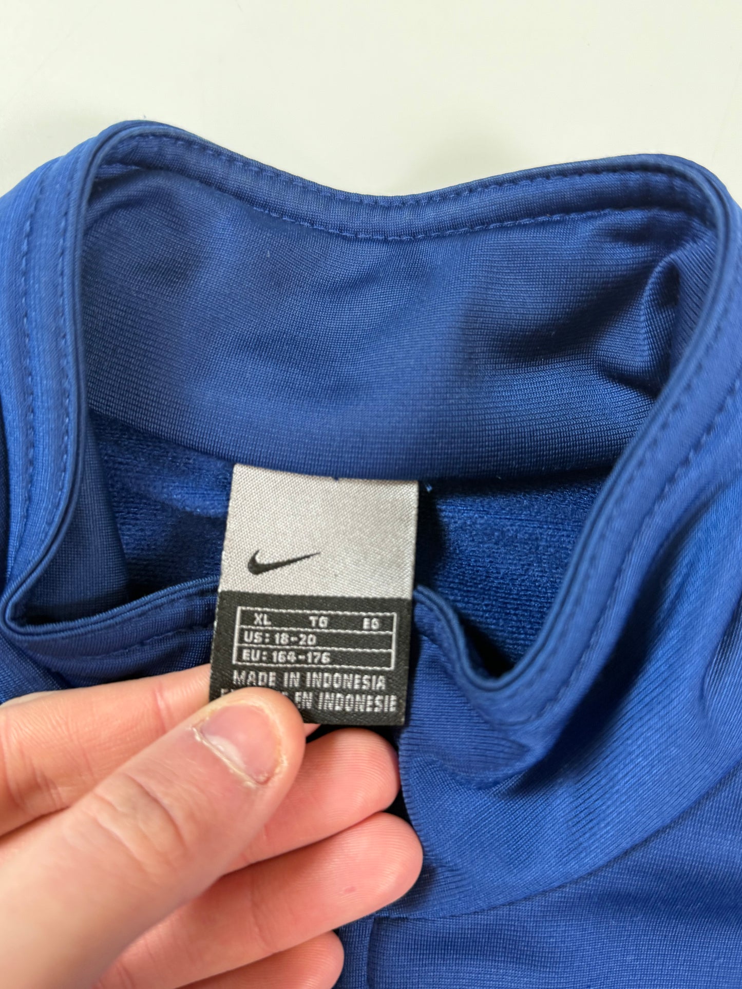 Vintage Nike track jacket (S)