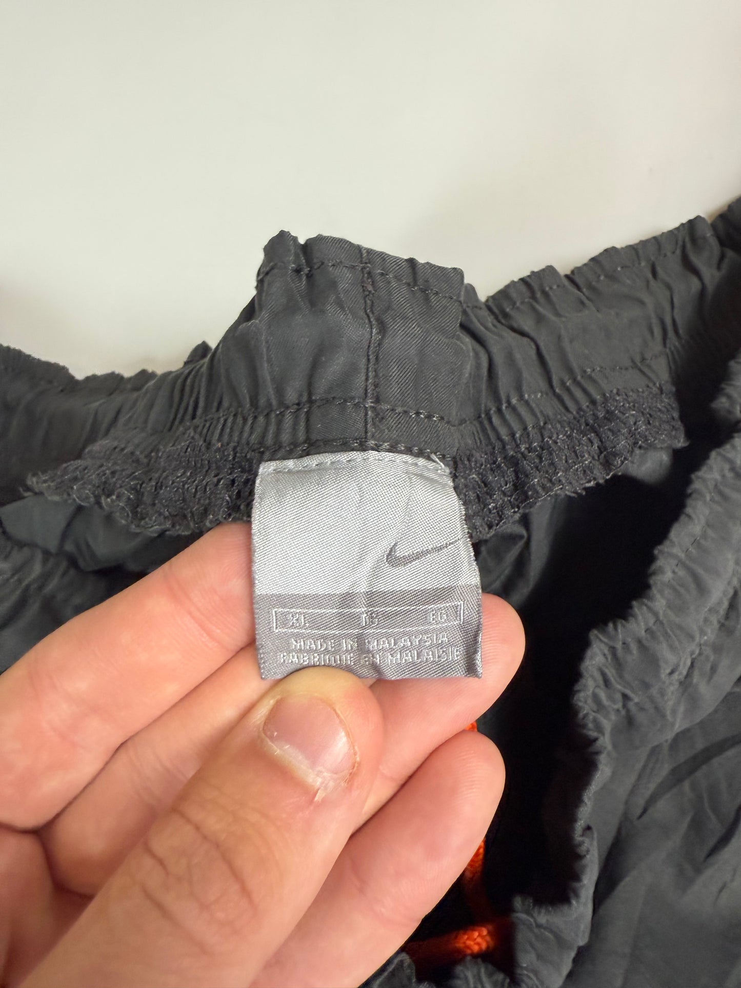 Vintage Nike side stripe baggy track pants (XL)