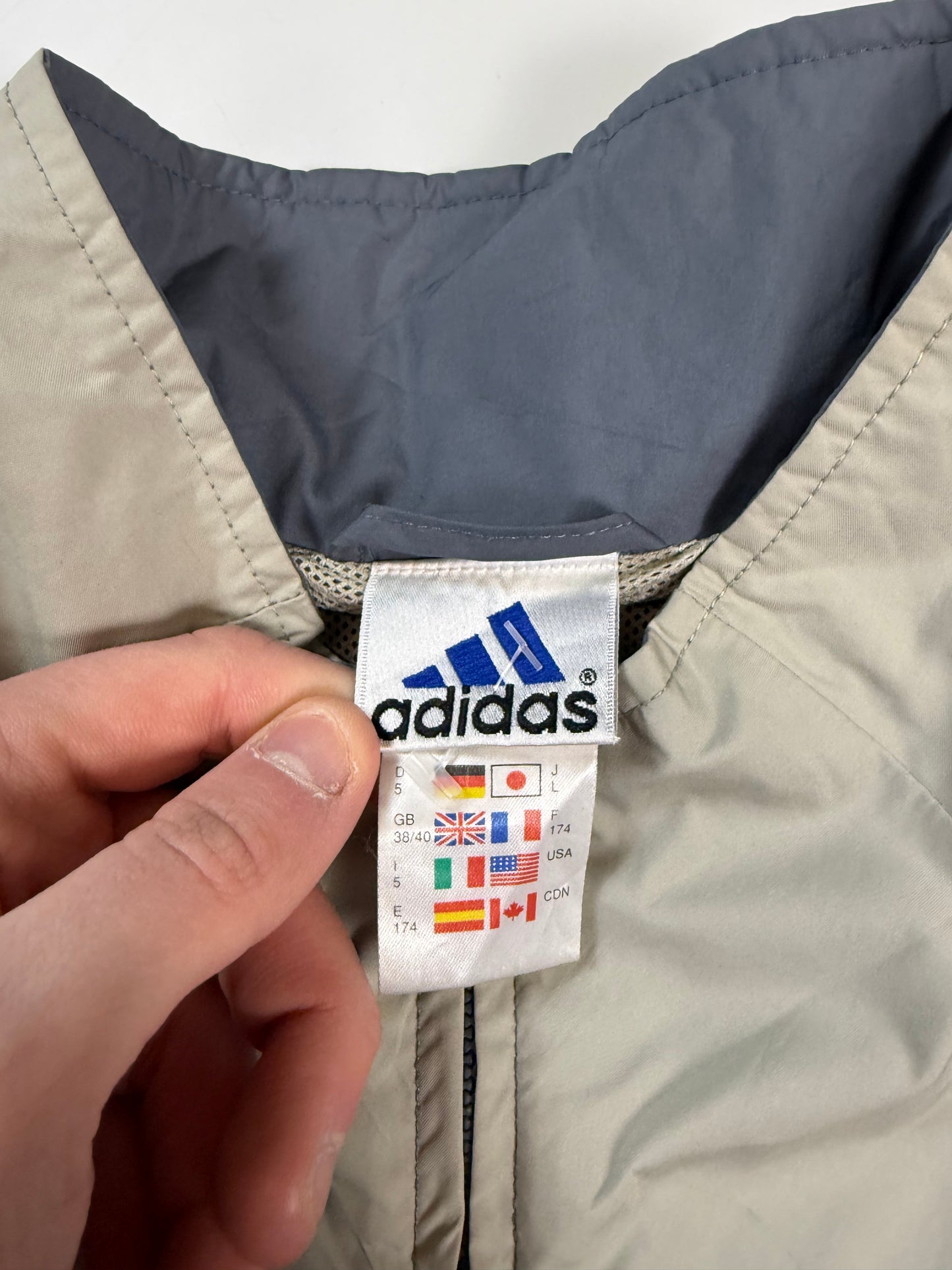Vintage Adidas track jacket (M)