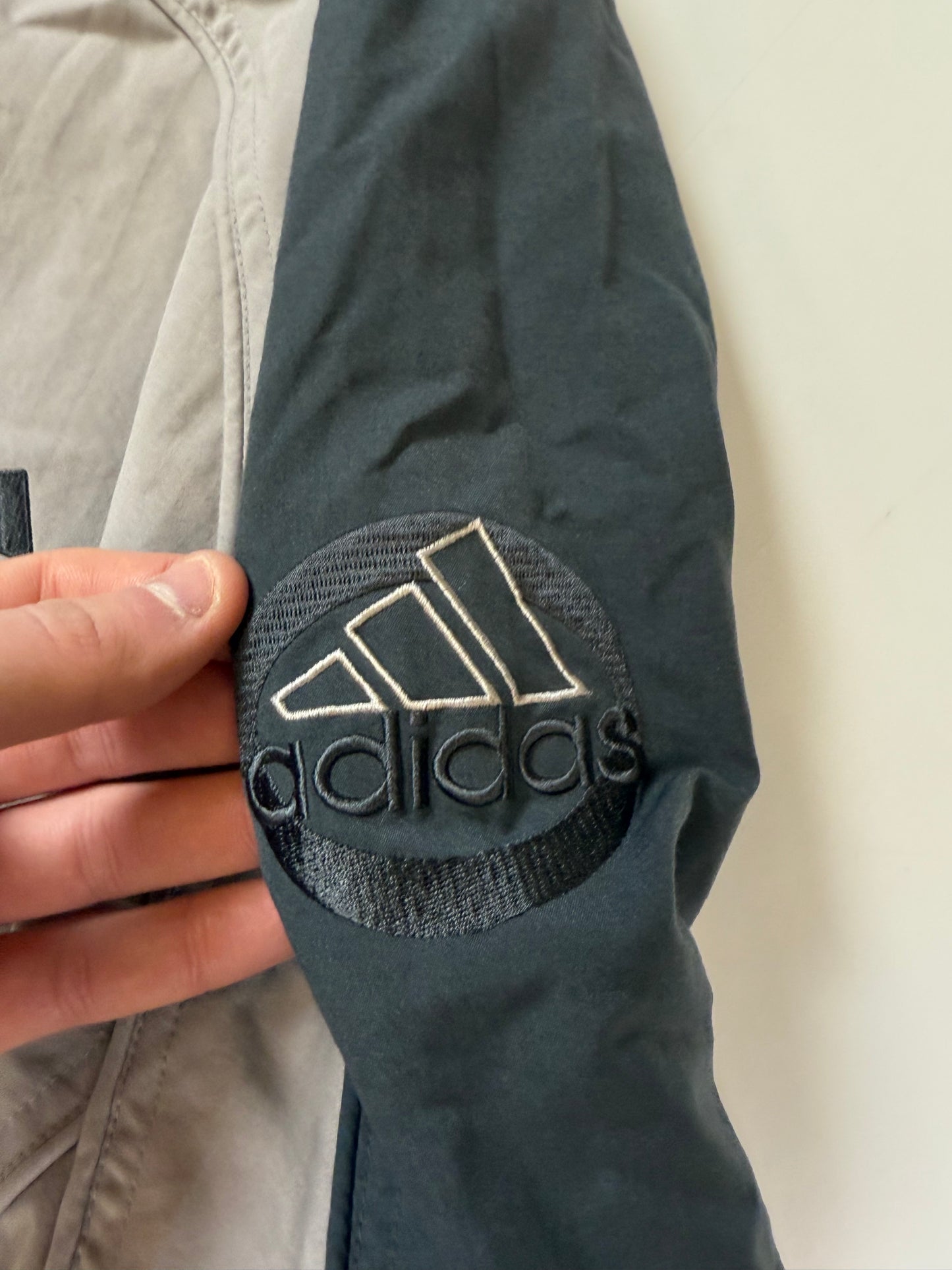 Vintage Adidas track jacket (L)