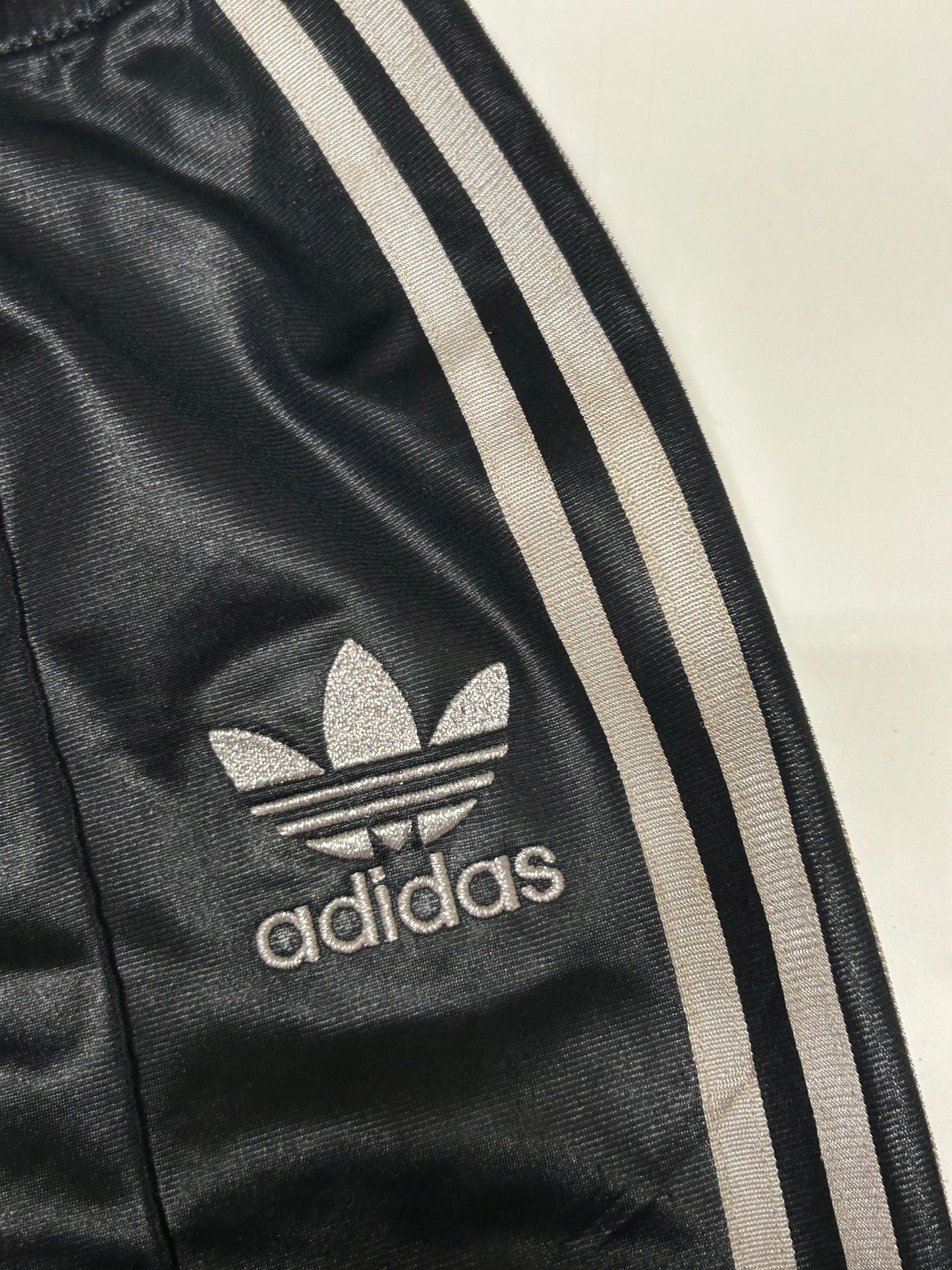 Vintage Adidas originals track pants (M)