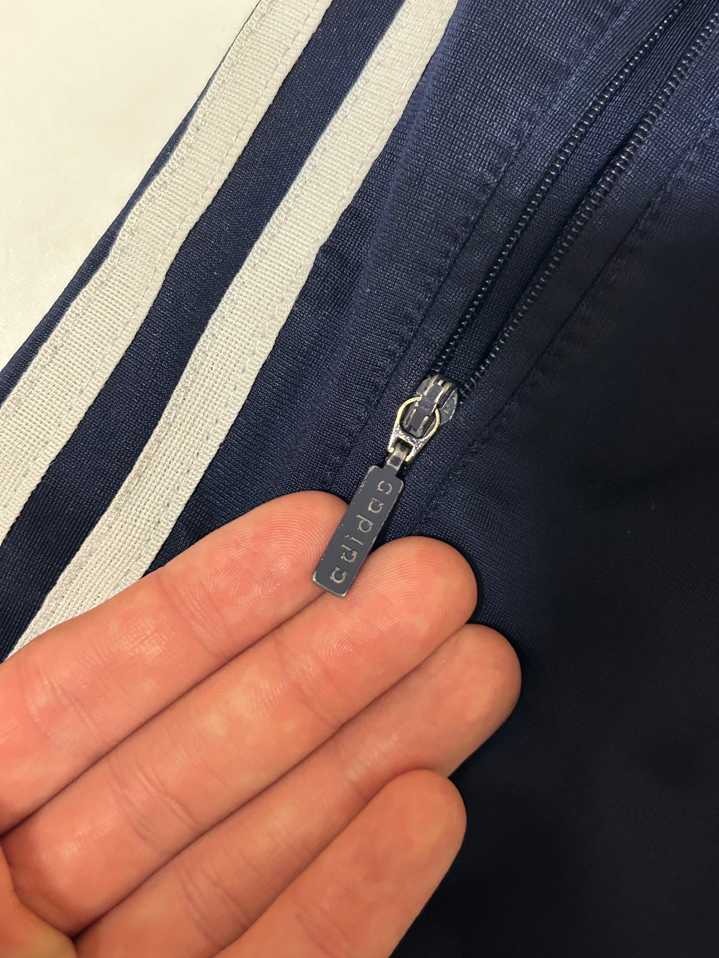 Vintage 90s Adidas originals track pants (M)