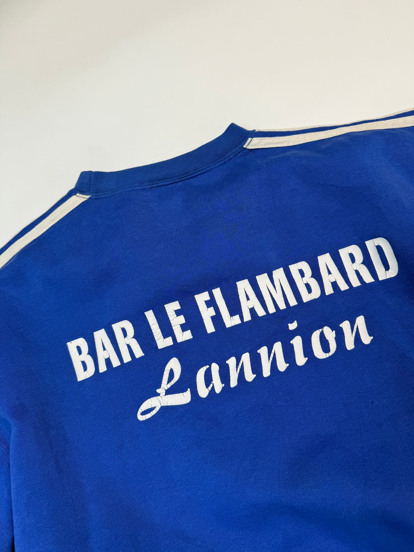 Vintage 90s Adidas sweatshirt (M)