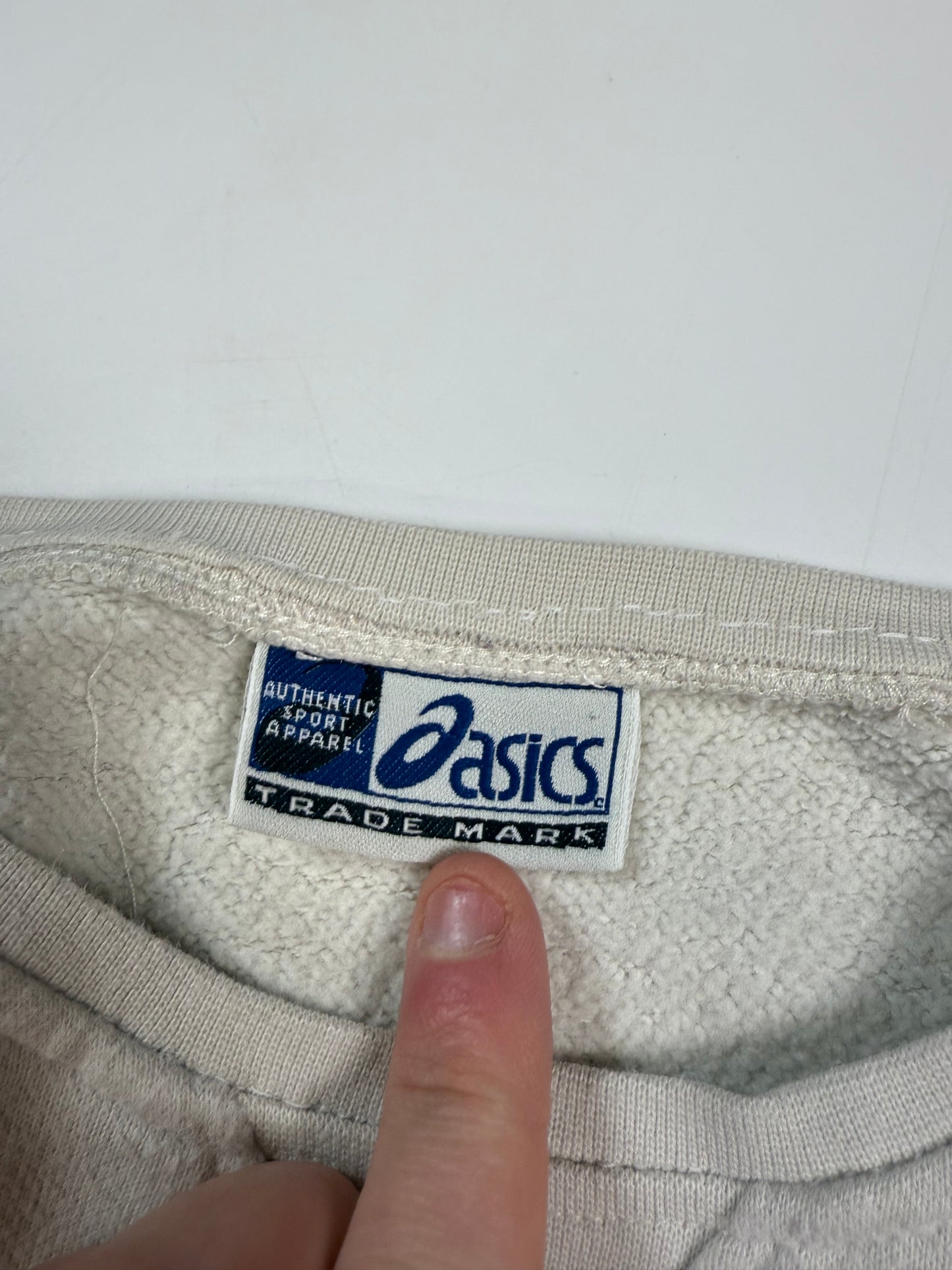 Vintage Asics graphic sweatshirt (L)