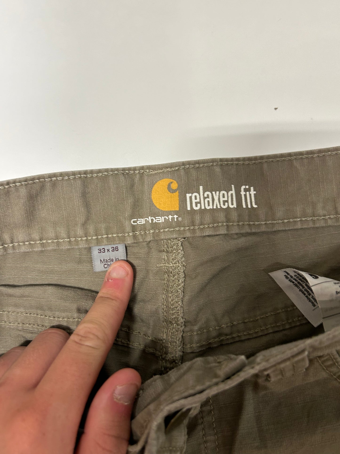 Carhartt baggy carpenter pants (W33)