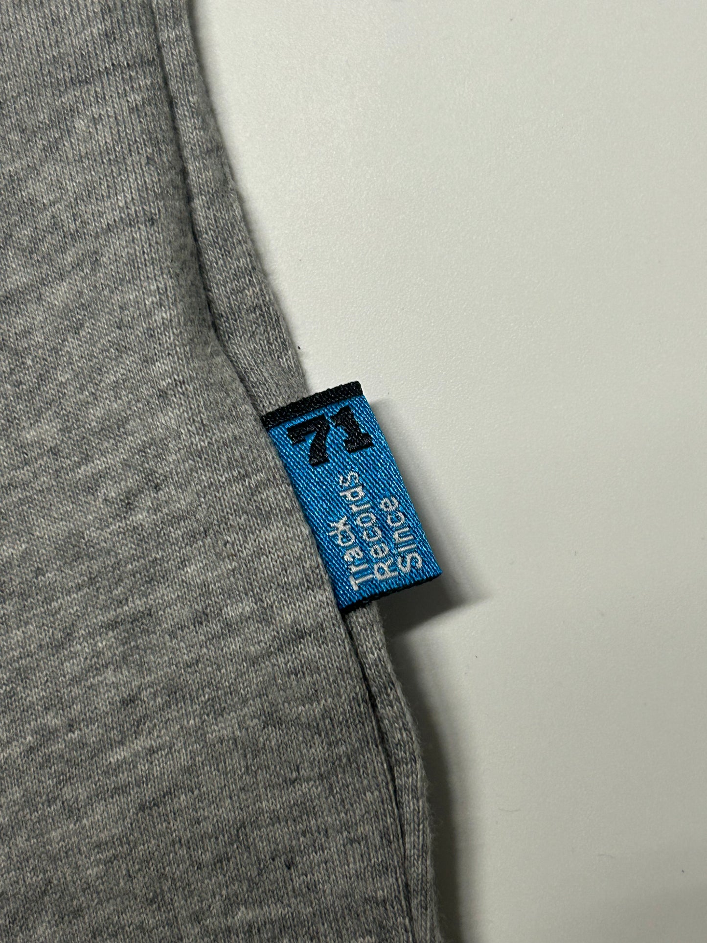 Vintage BNWT Nike spell out tee (XXL)