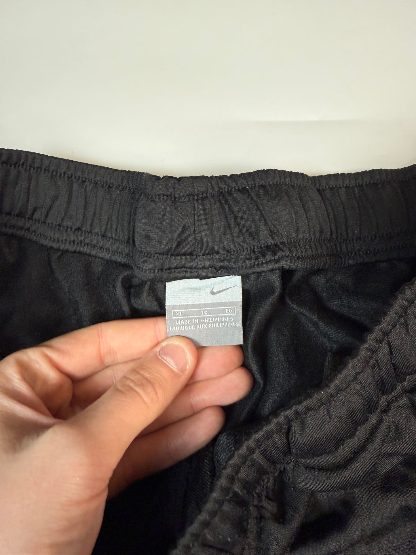 Vintage Nike side stripe baggy track pants (XL)