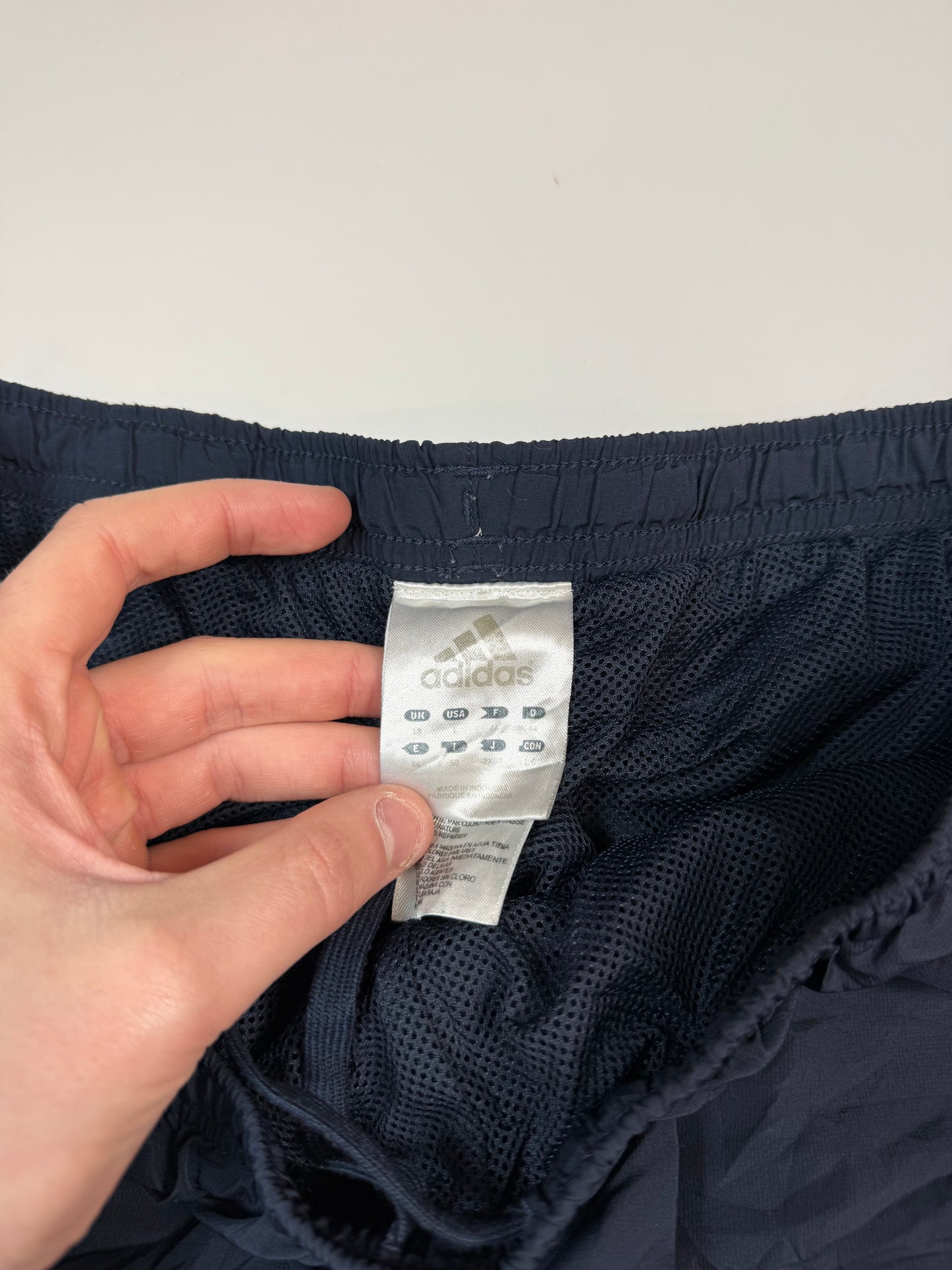 Vintage Adidas side stripe baggy track pants (L)