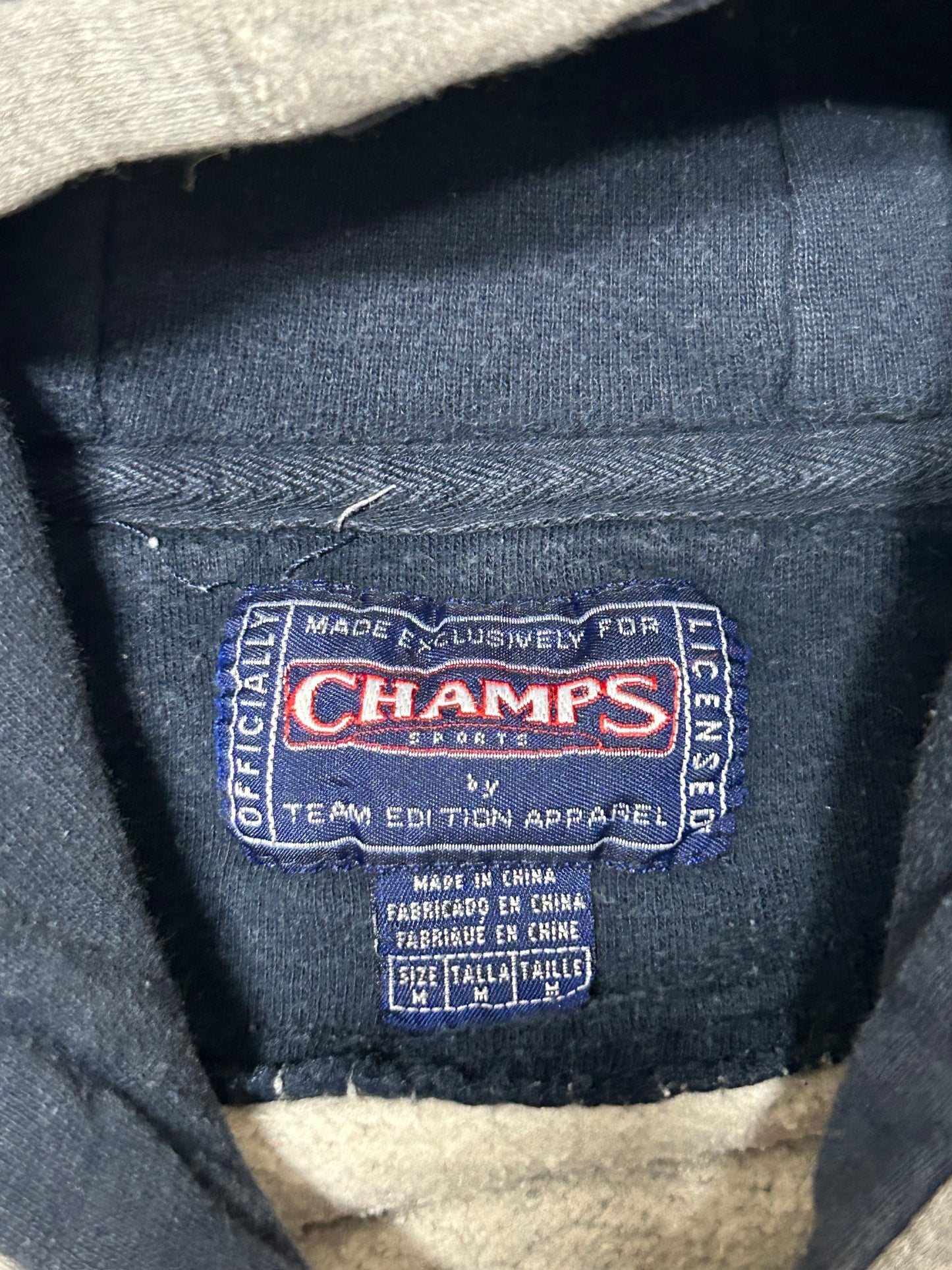 Vintage 90s Champs sports University of North Carolina hoodie (M)