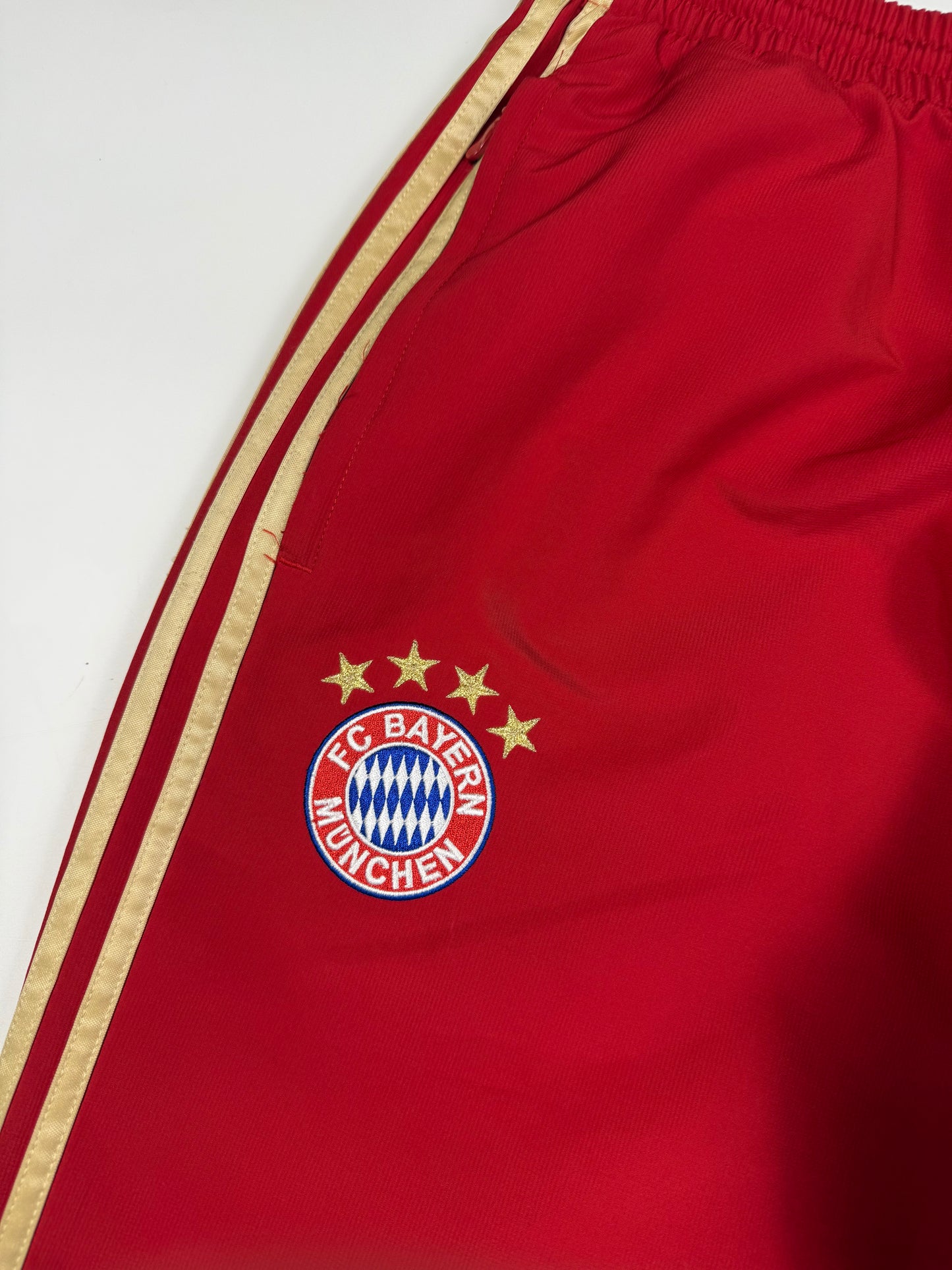 Bayern Munich 2011/12 Adidas baggy football track pants (L)