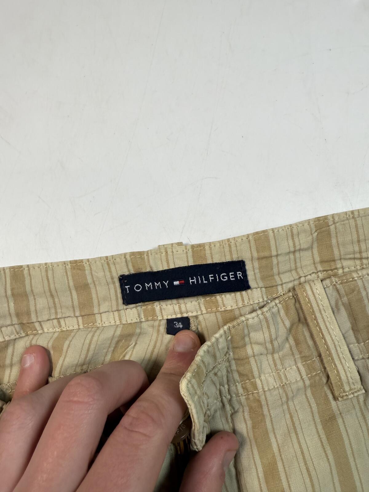 Vintage Tommy Hilfiger baggy striped cargo shorts (W34)