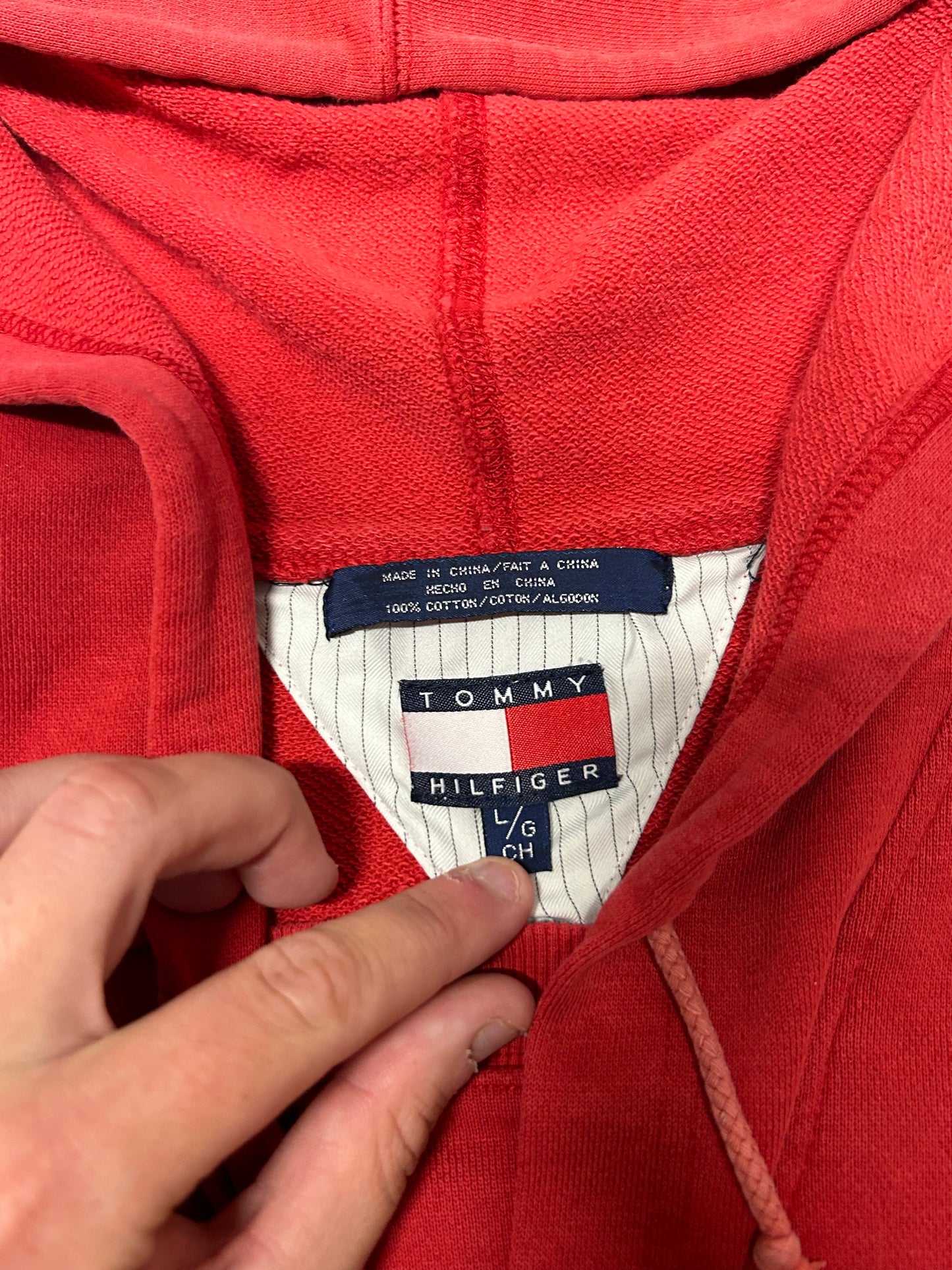 Vintage 90s Tommy Hilfiger spell out hoodie (L)