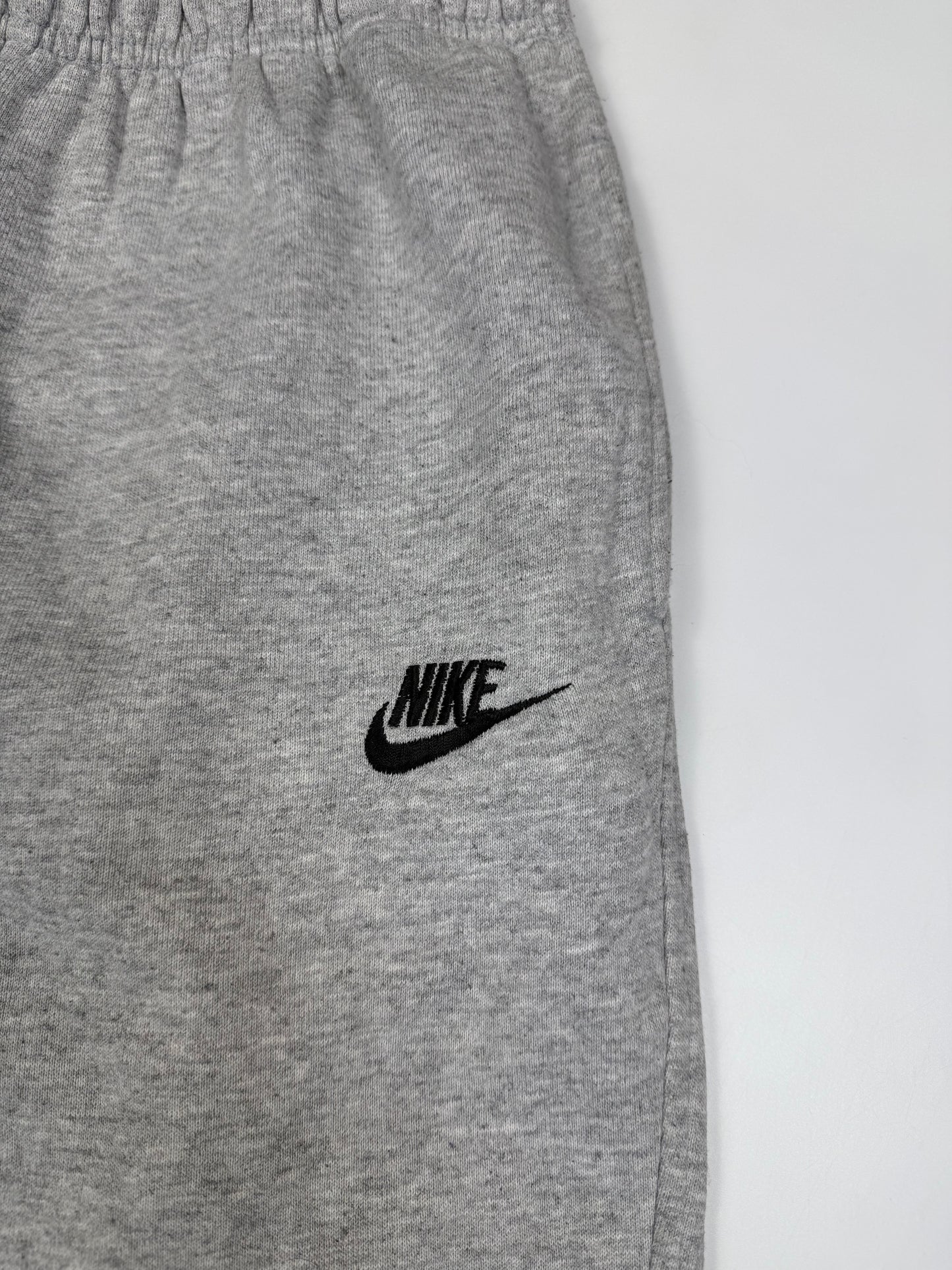 Vintage 90s Nike essentials joggers (M)