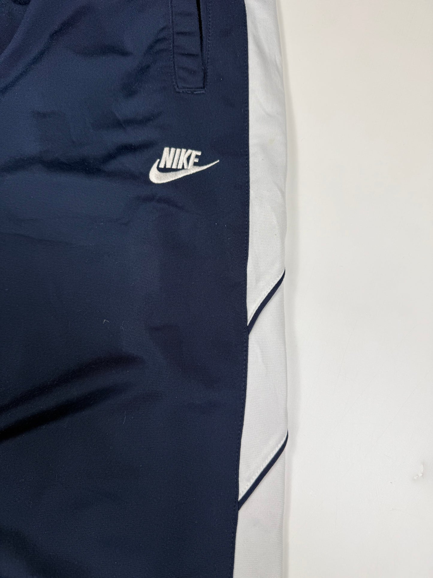 Vintage Nike side stripe baggy track pants (L)