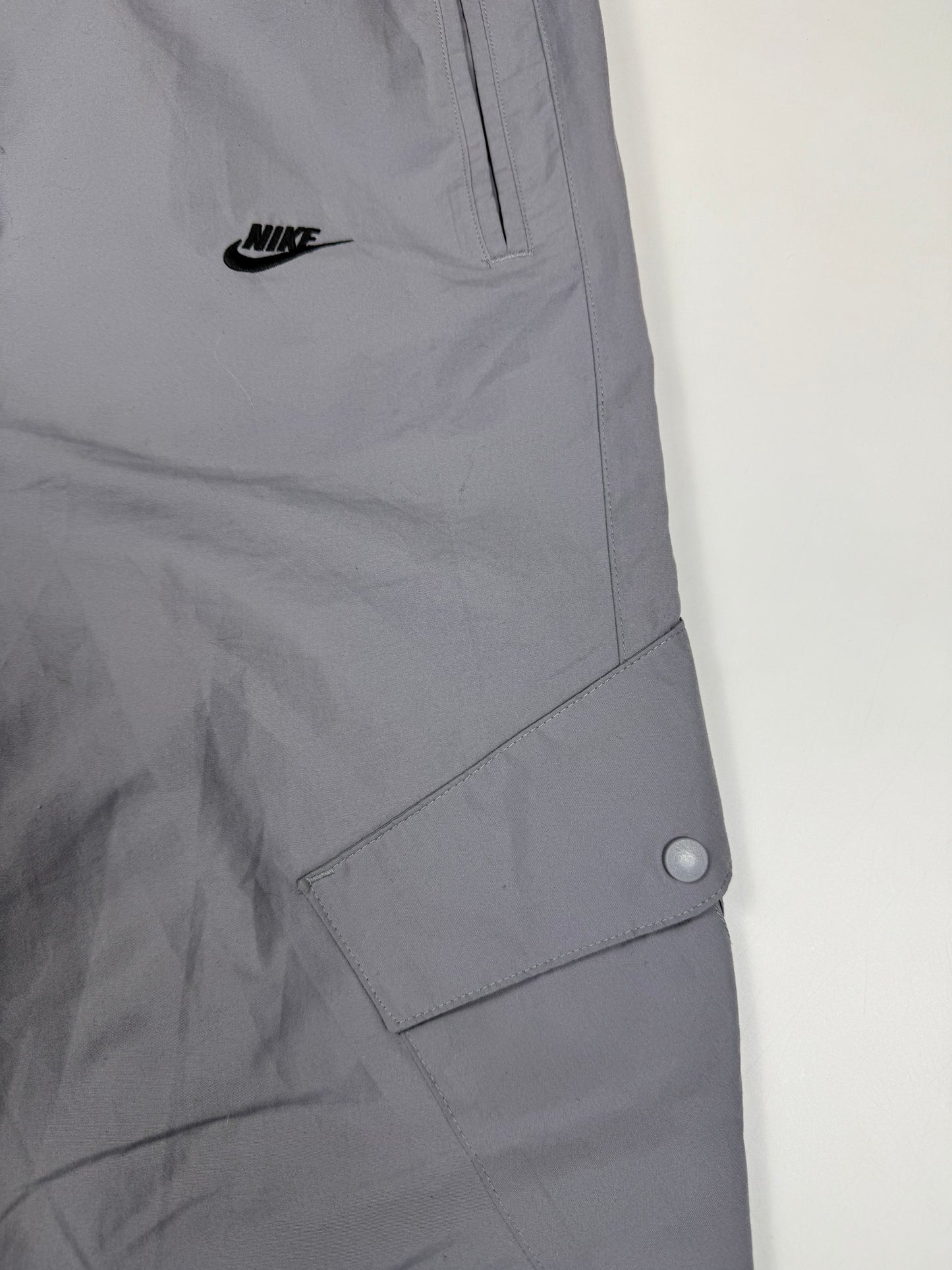 Vintage Nike baggy track pants (L)