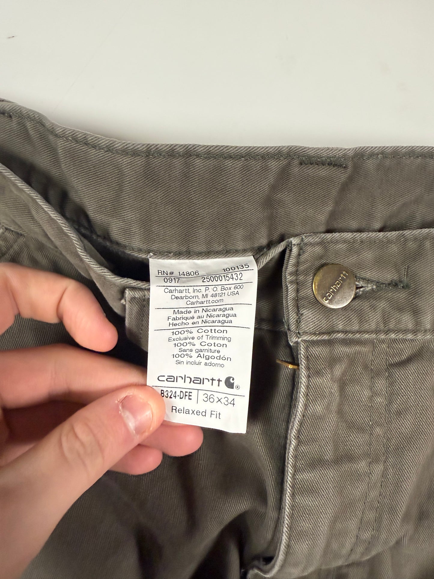 Carhartt baggy carpenter pants (W36)