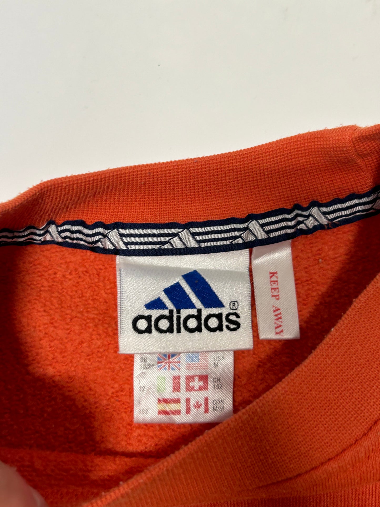 Vintage 90s Adidas small logo sweatshirt (M)
