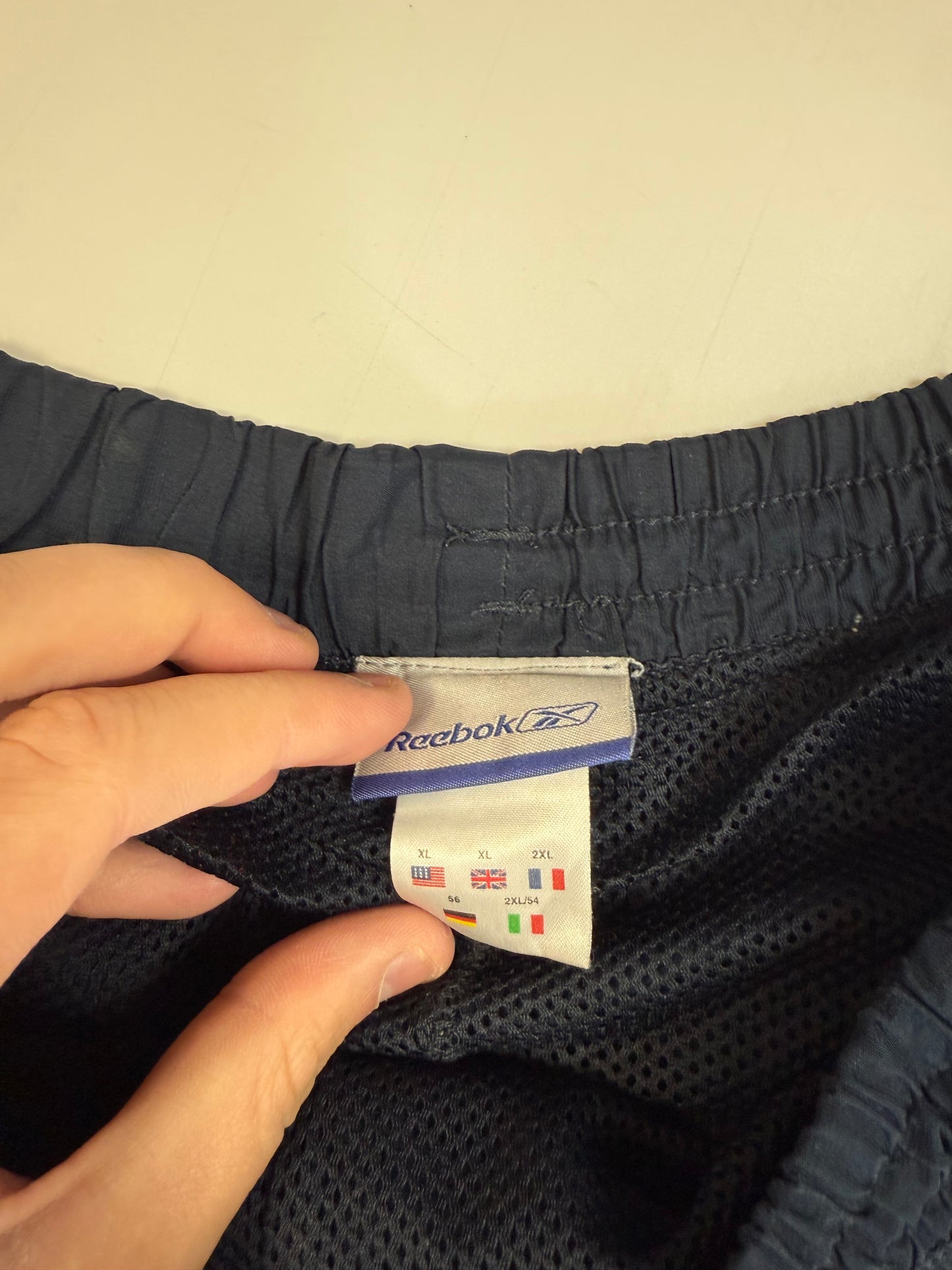 Vintage Reebok baggy track pants (L)