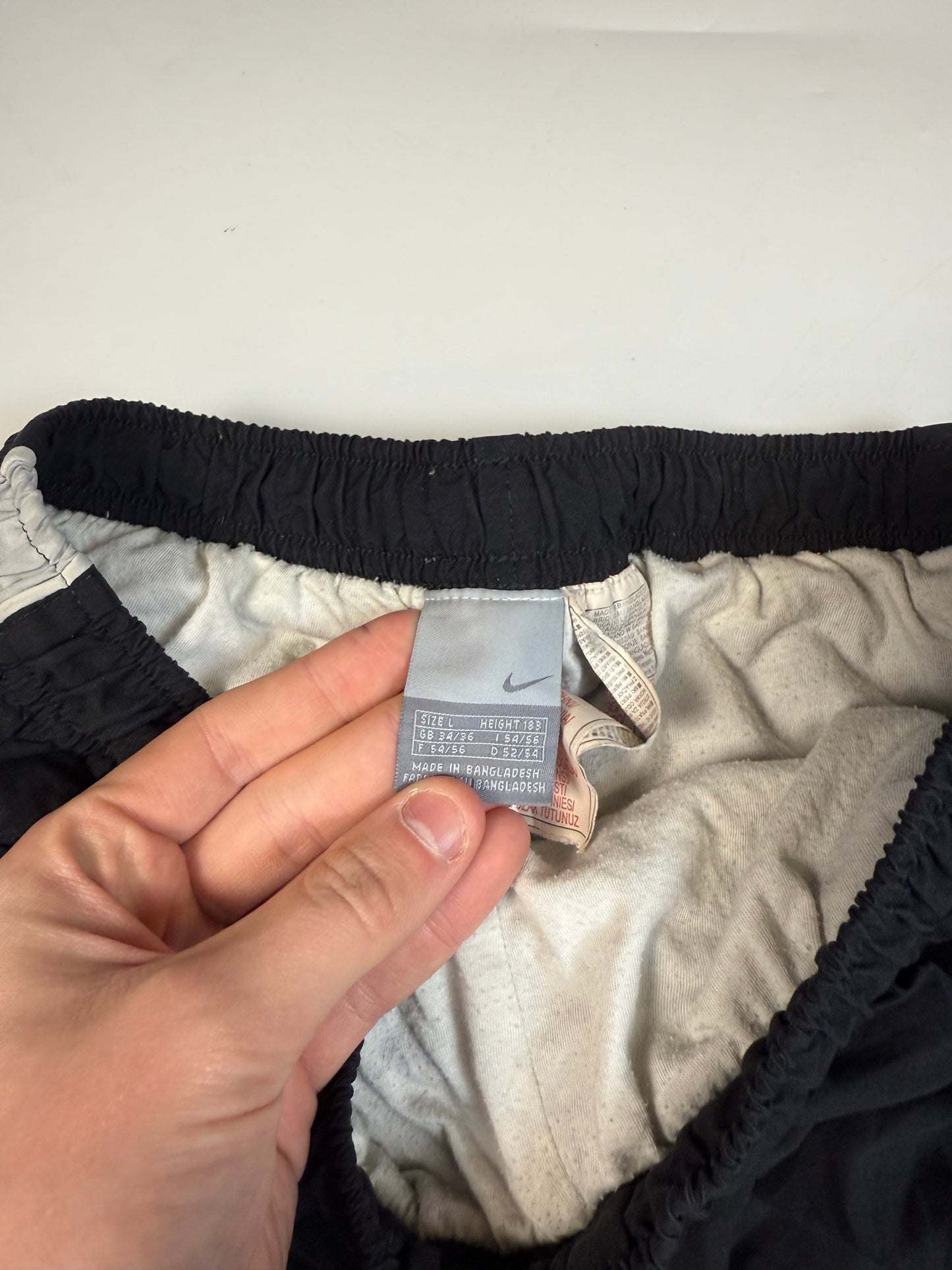 Vintage Nike baggy side stripe track pants (L)