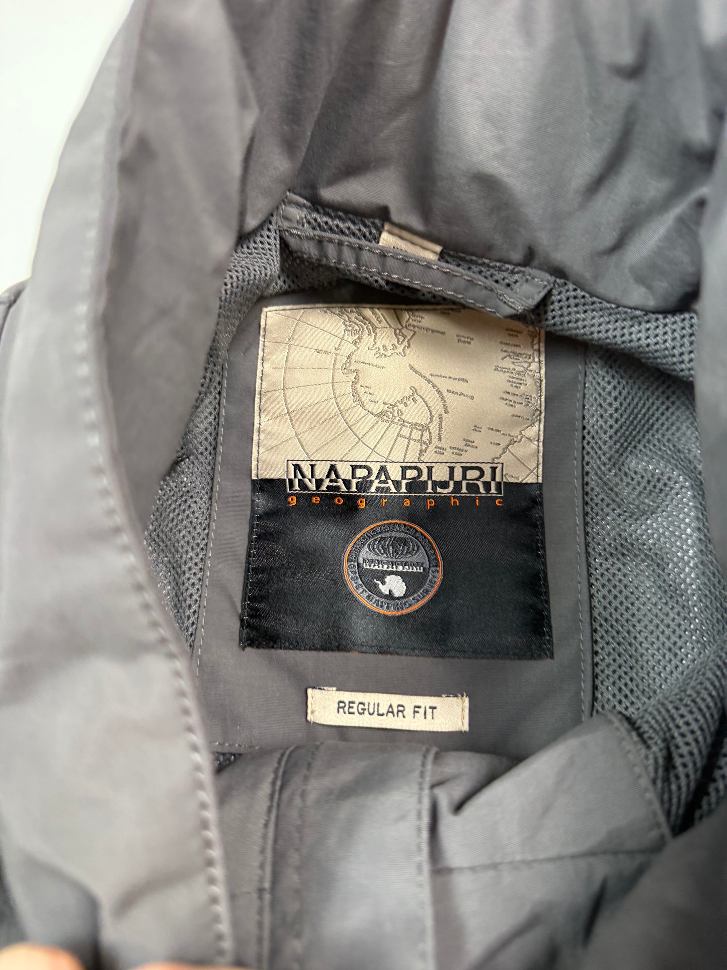 Vintage Napapijri rain jacket (XXL)