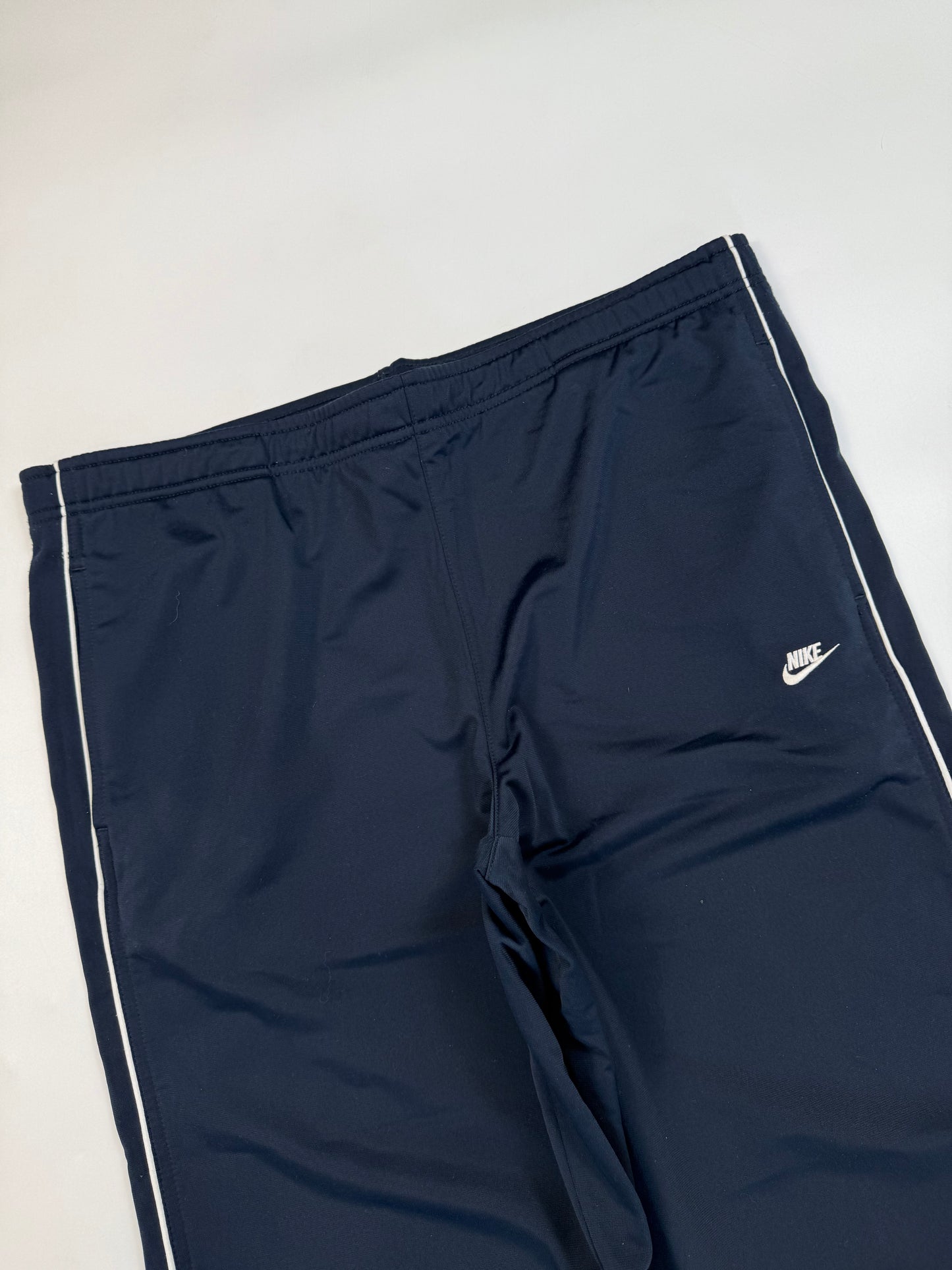 Vintage Nike baggy track pants (L)