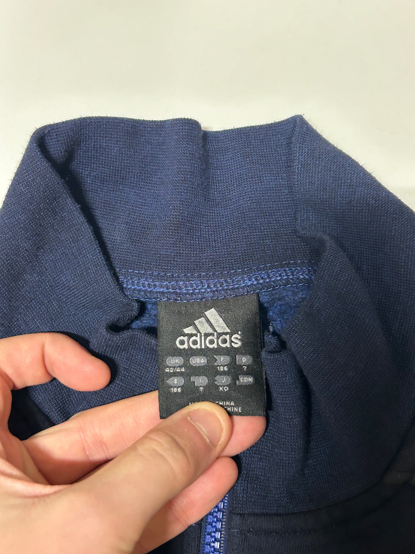 Vintage Adidas quarter zip sweatshirt (L)