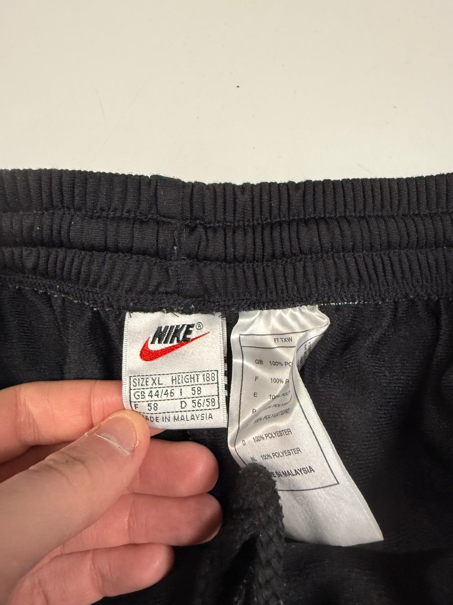 Vintage 90s Nike baggy track pants (XL)