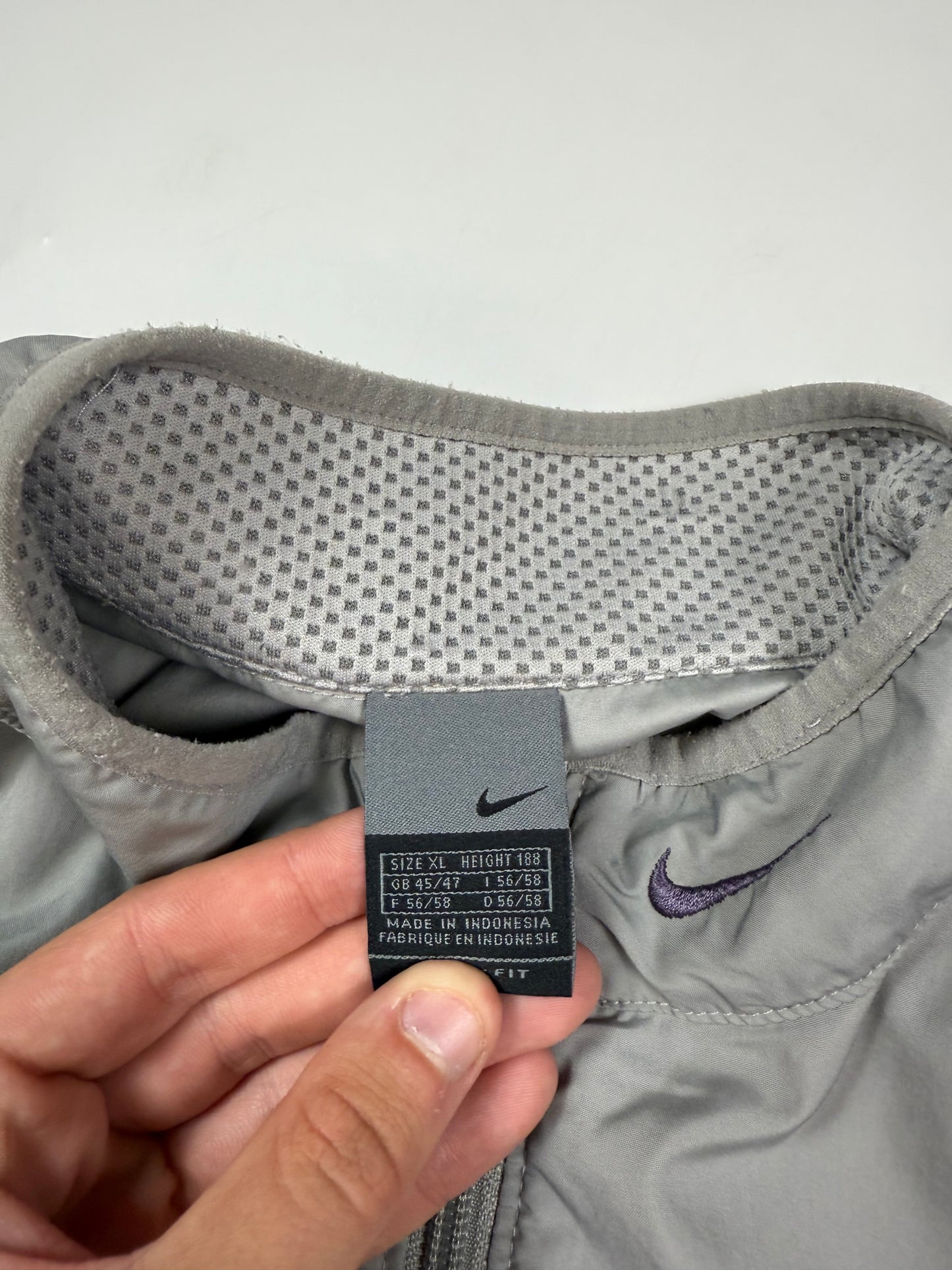 Vintage Nike running track jacket (XL)