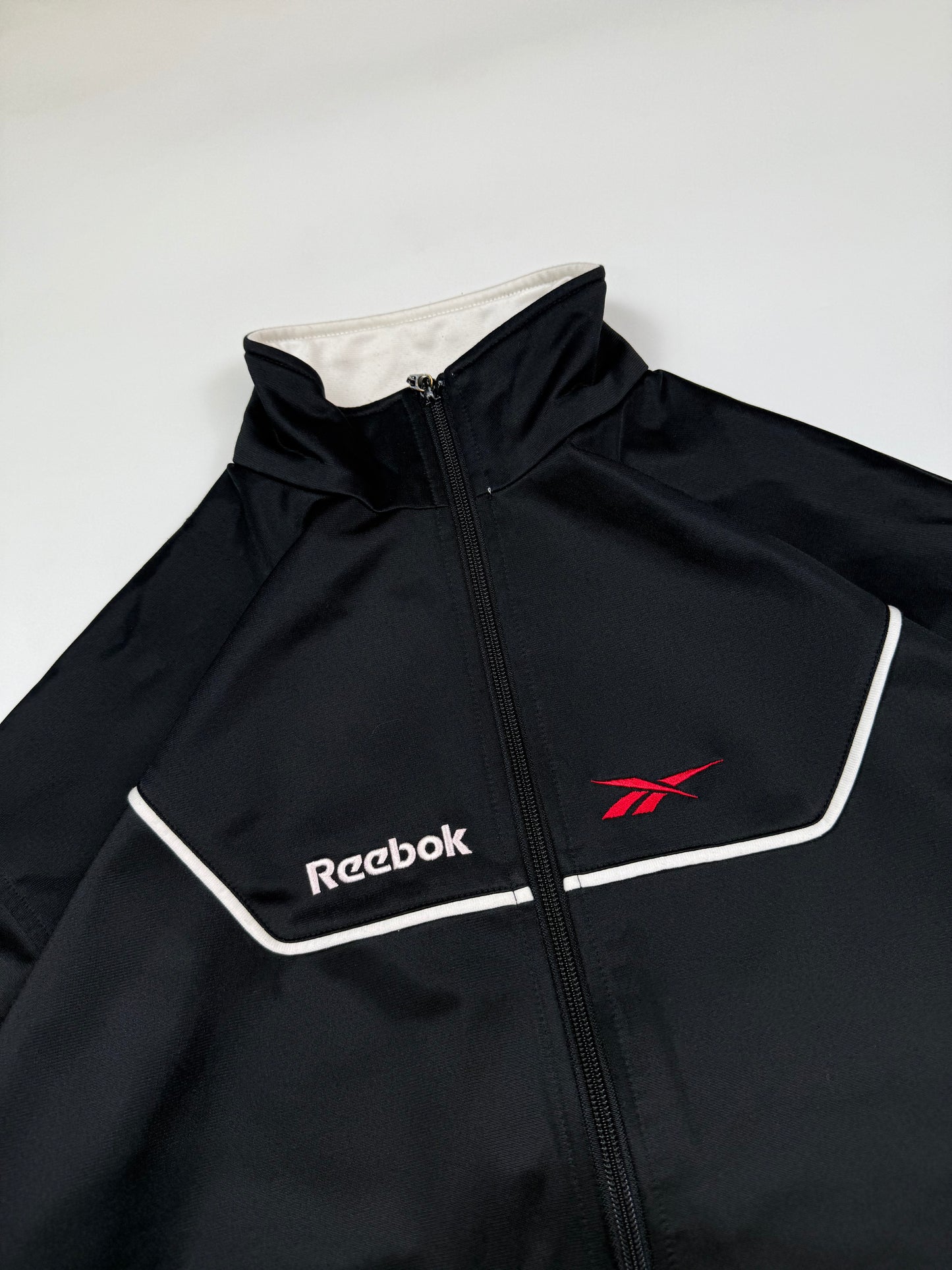 Vintage Reebok track jacket (M)