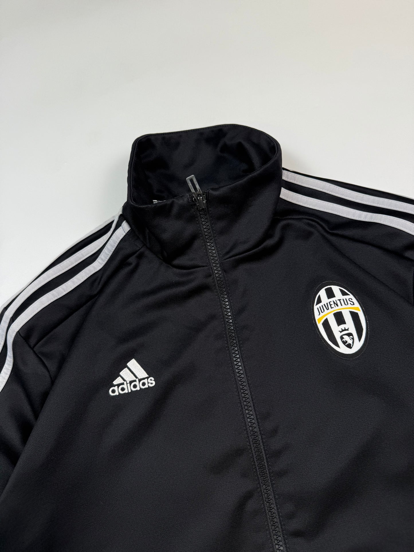 Juventus 2016/17 Adidas football track jacket (M)