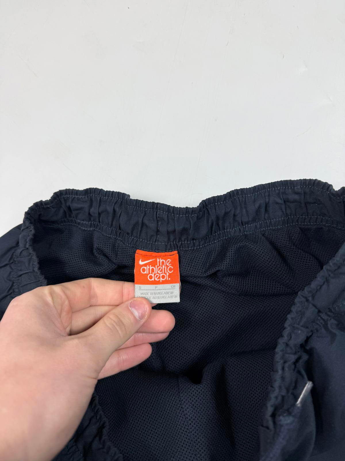 Vintage Nike baggy track pants (S)