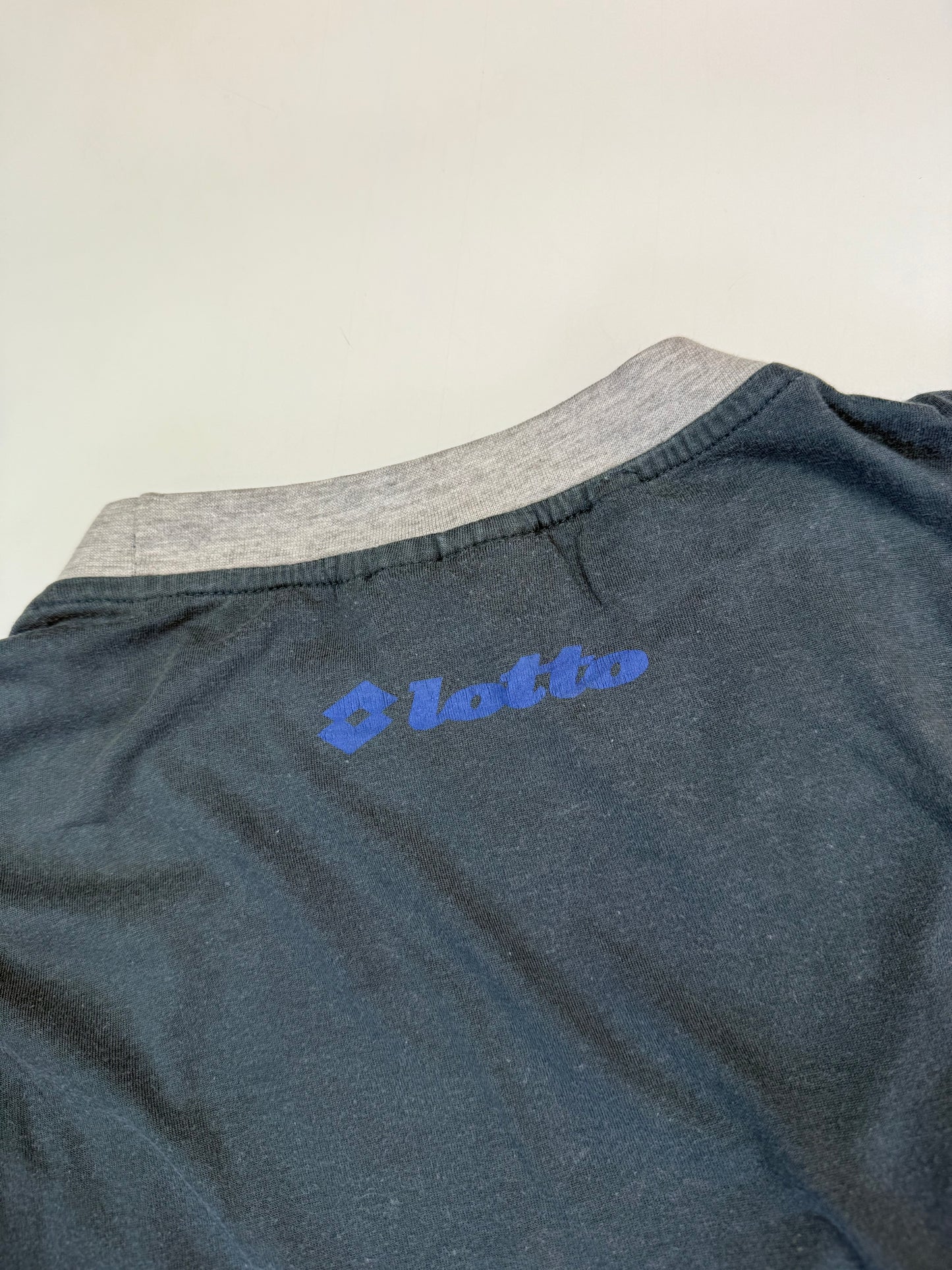 Vintage 90s Lotto Keep Surfing tee (L)