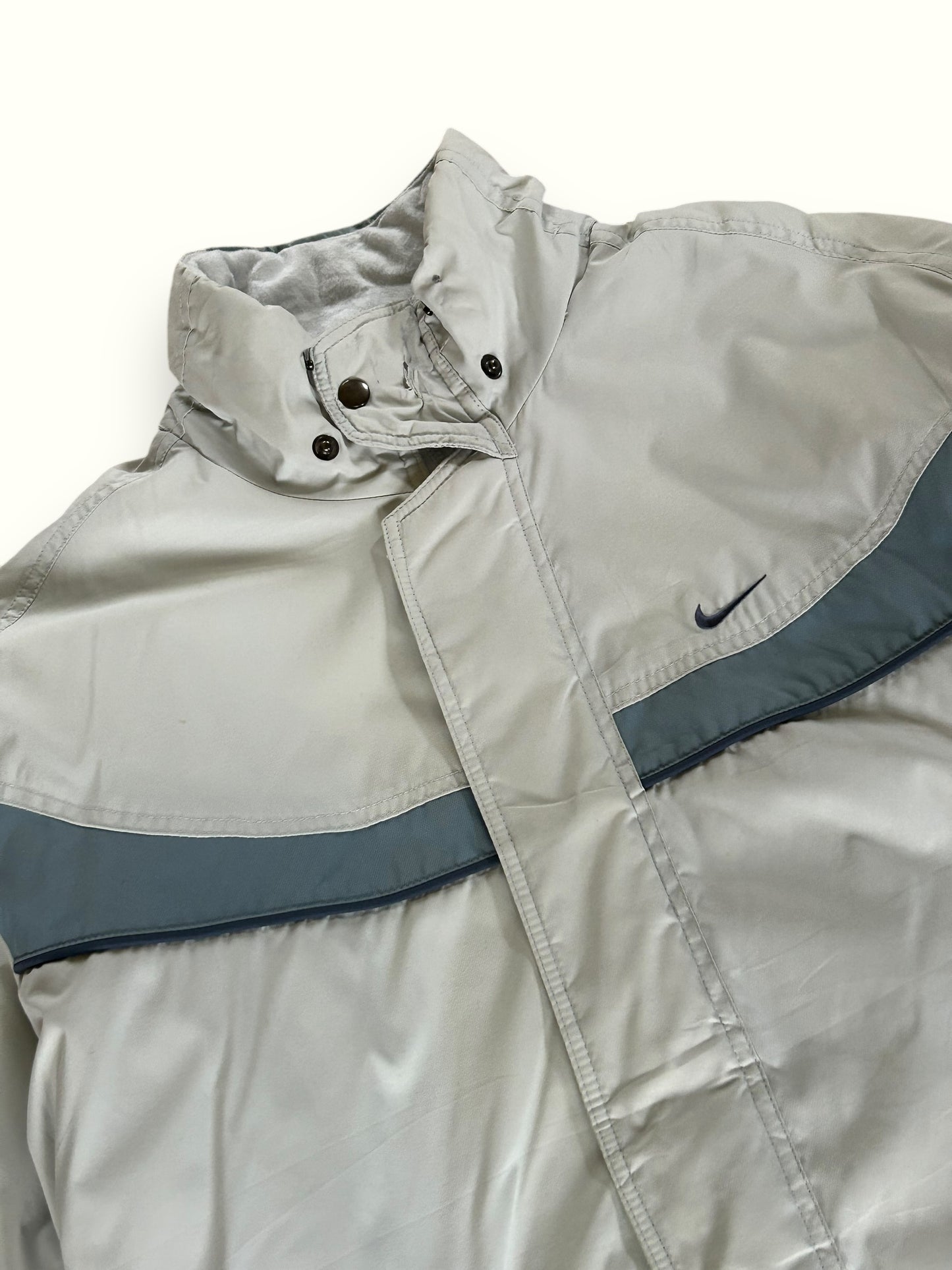 Vintage nike rain jacket (XL)