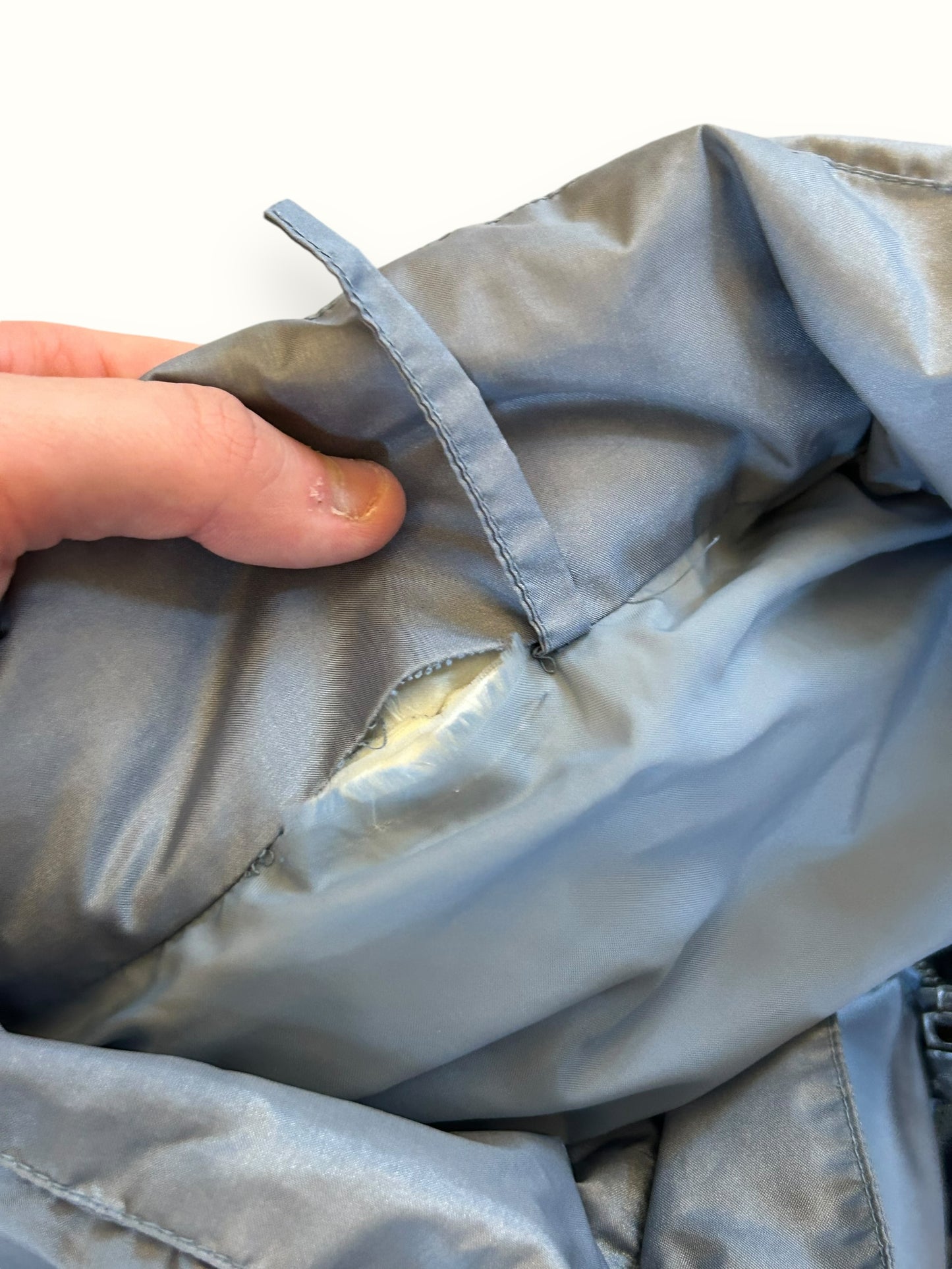 Vintage Adidas puffer jacket (L)