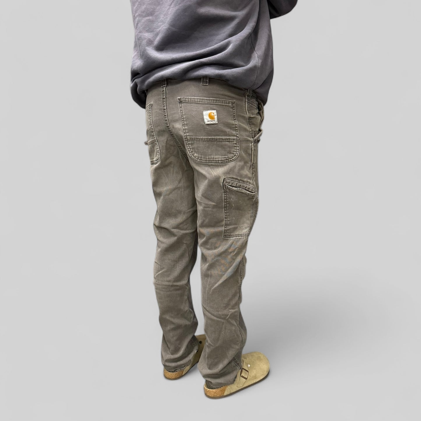 Carhartt carpenter pants (W32)