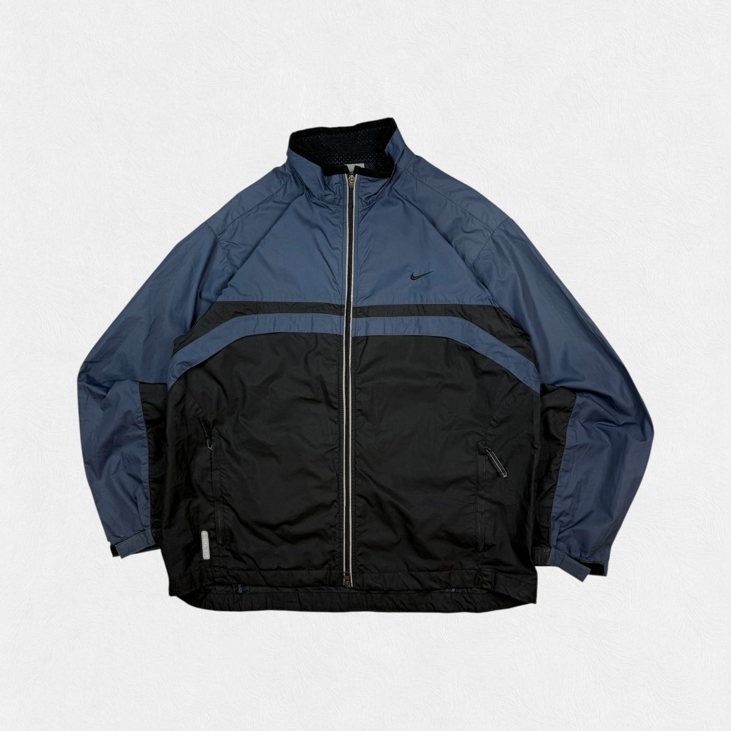 Vintage Nike mini swoosh track jacket (L)