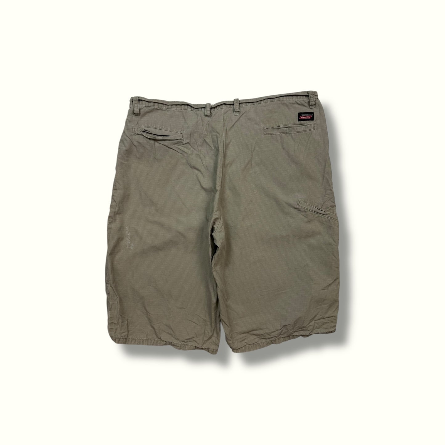 Dickies baggy work shorts (W38)