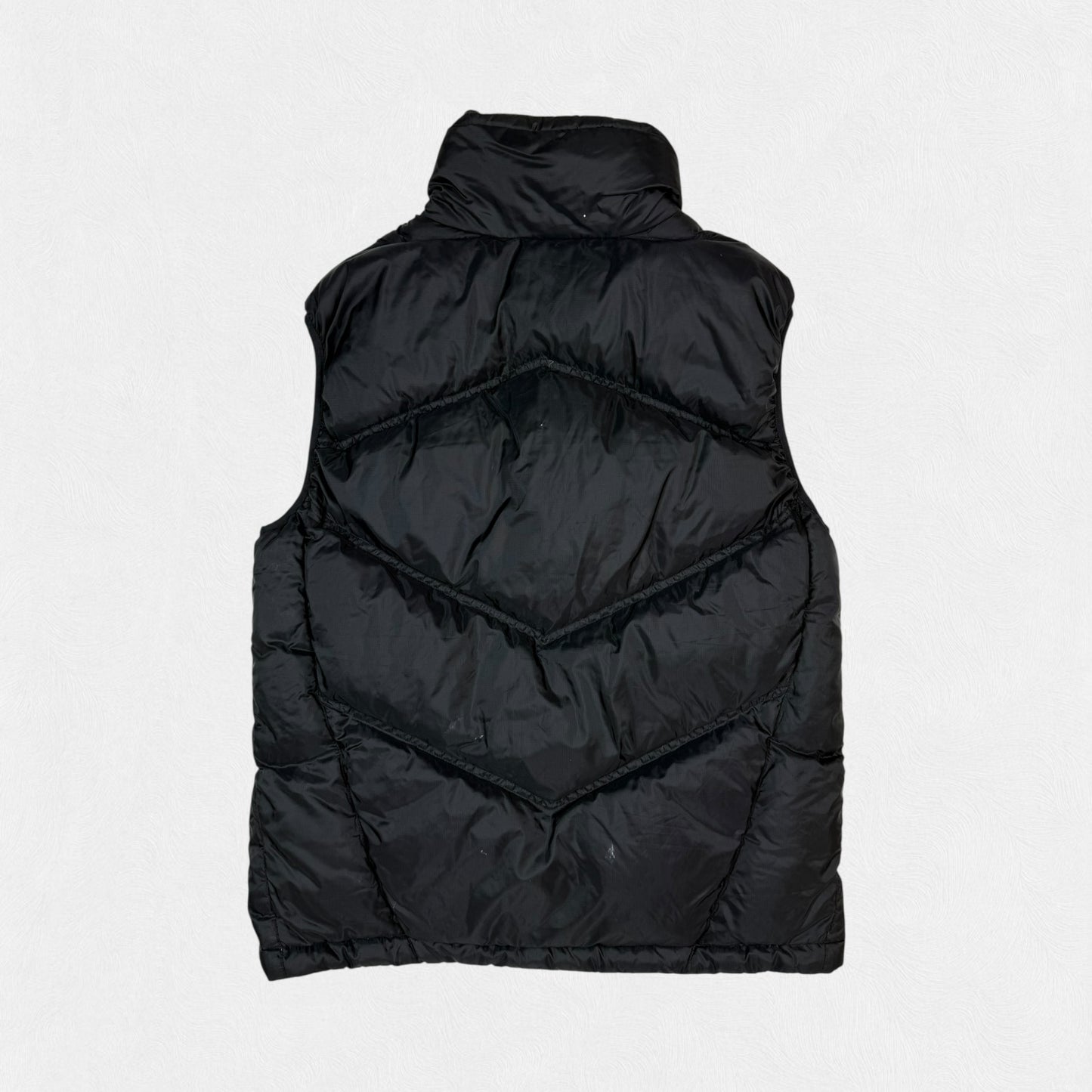 Vintage Nike gilet puffer jacket (L)