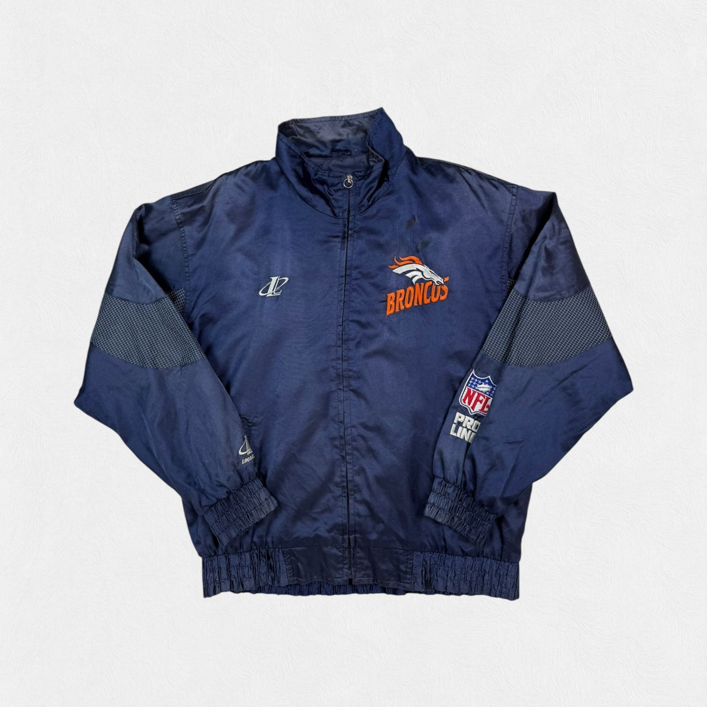 Vintage 90s Denver Broncos Logo athletic pro line NFL jacket (M)