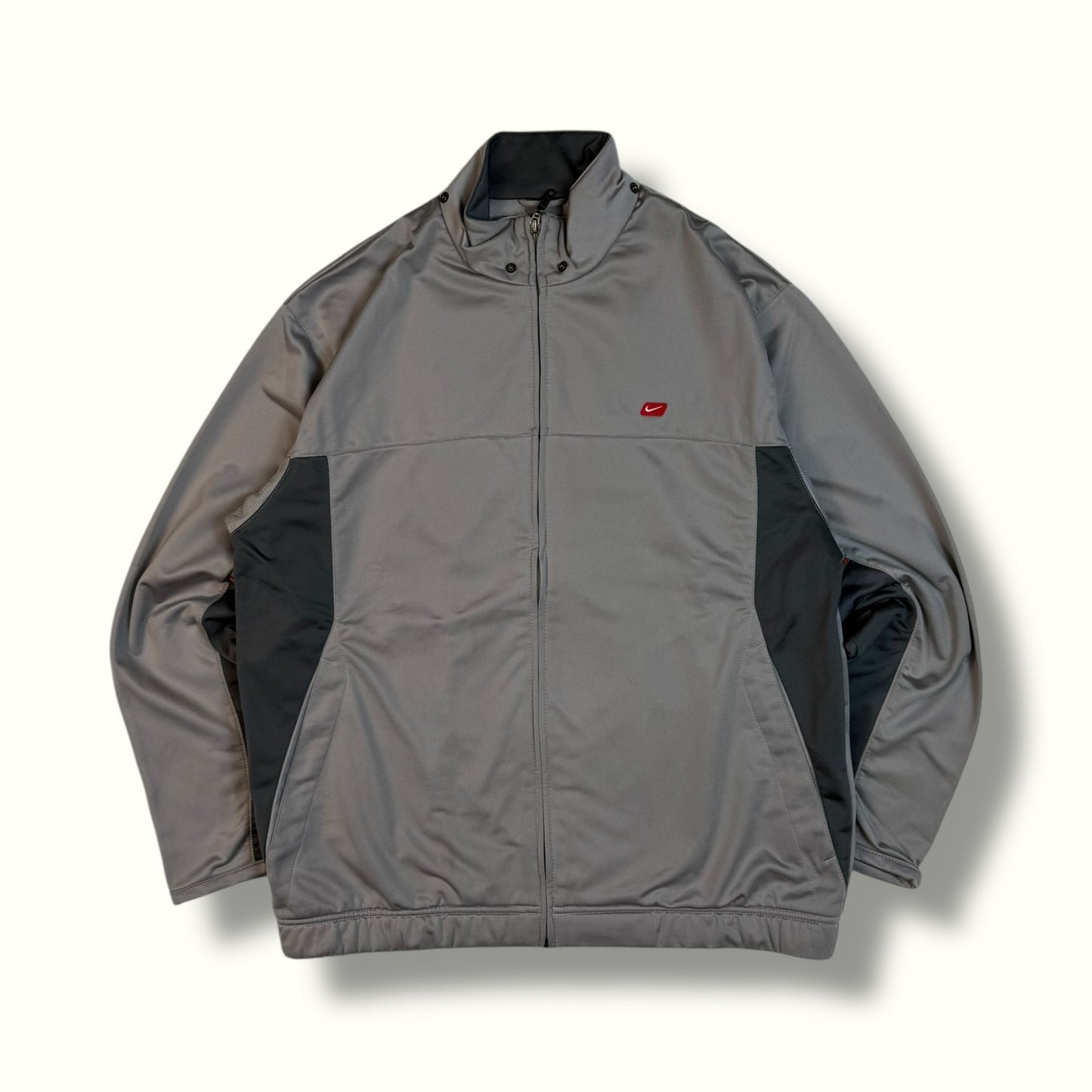 Vintage Nike track jacket (L)