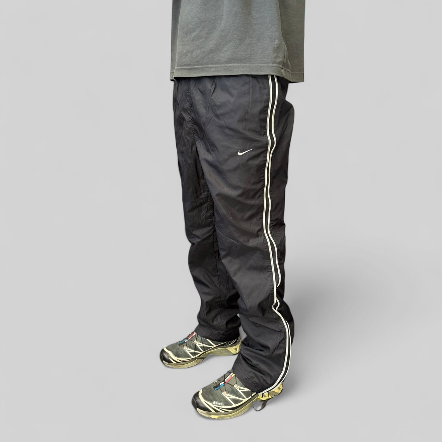 Vintage Nike mini swoosh track pants (M)