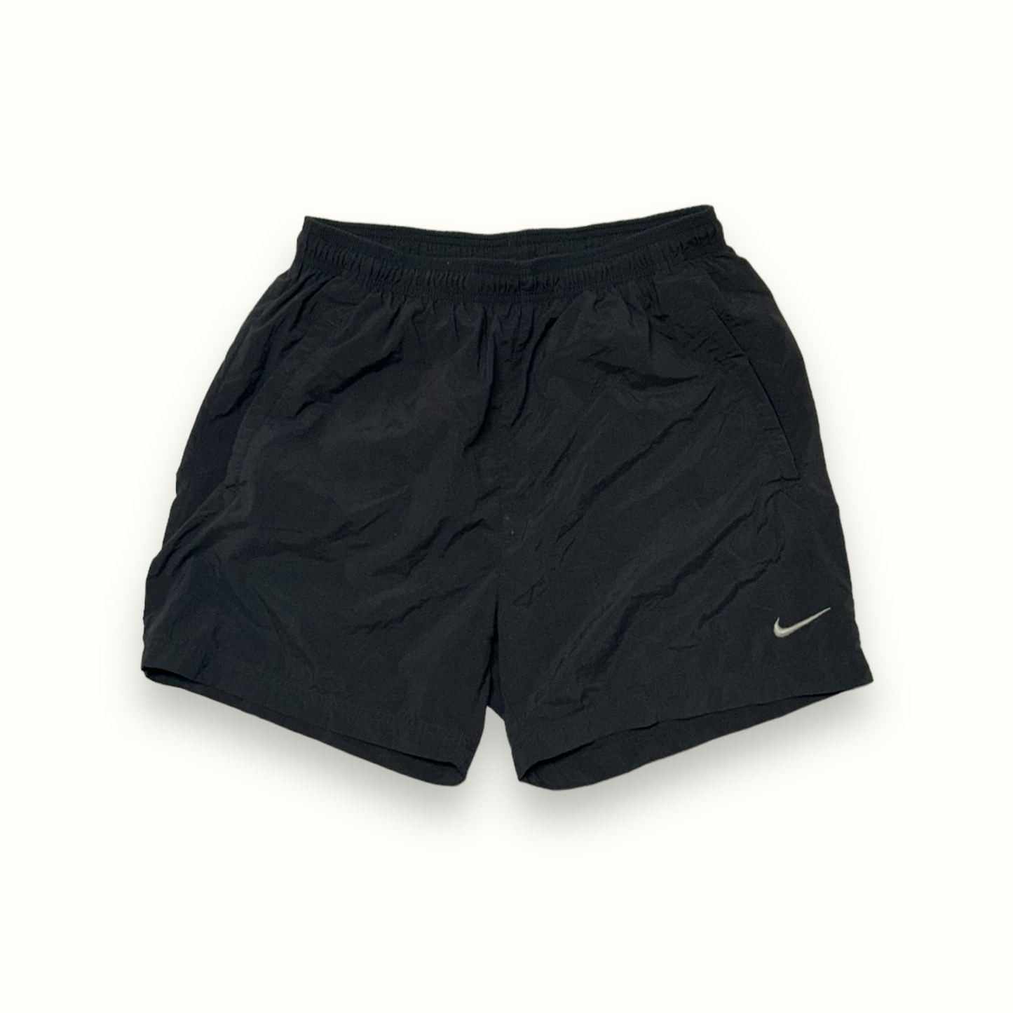 Vintage 90s Nike shorts (L)
