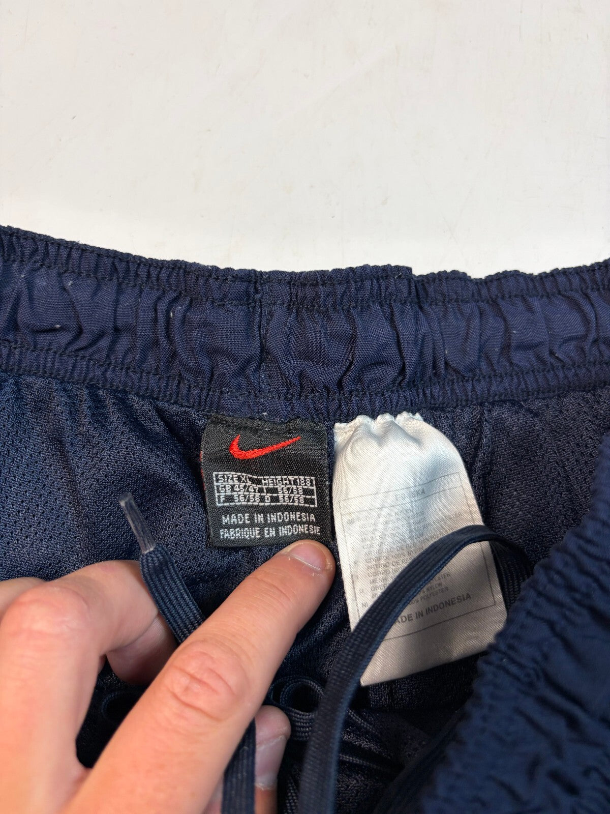 Vintage 90s Nike baggy track pants (XL)