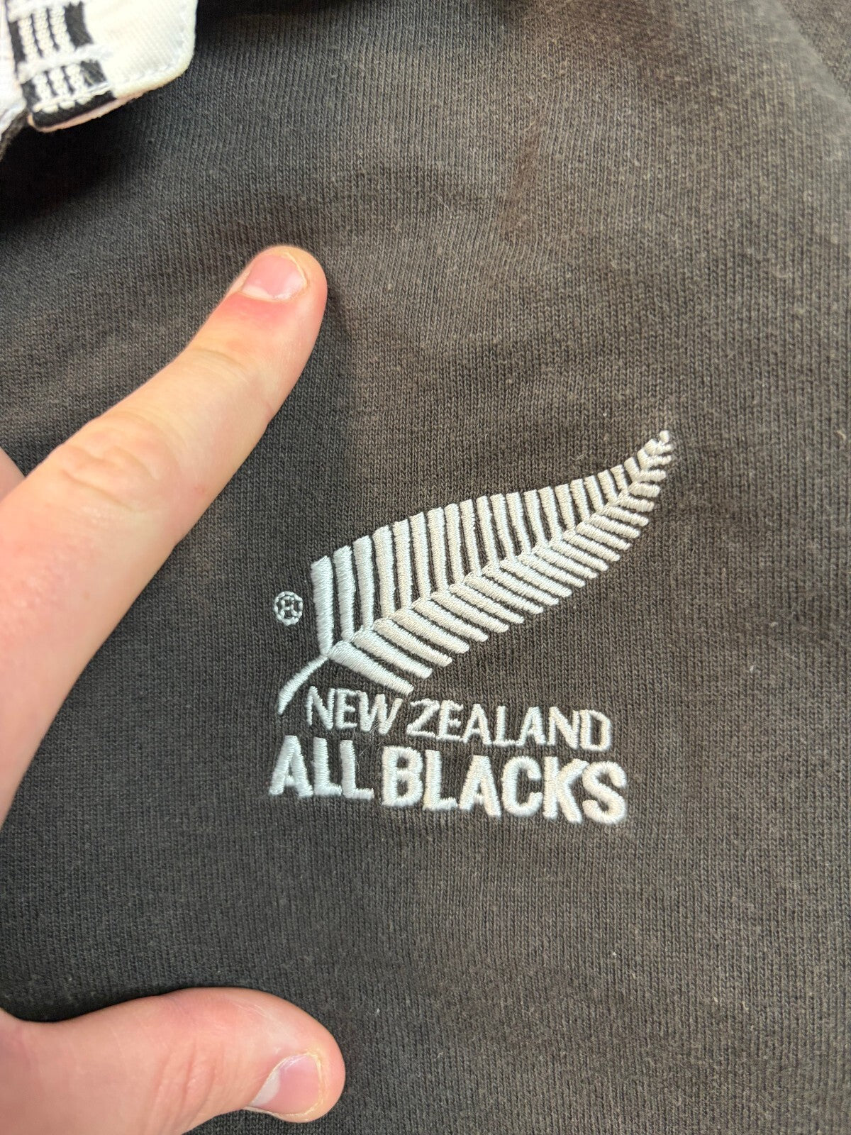 Vintage New Zealand all blacks 1999/00 Adidas rugby shirt (L)