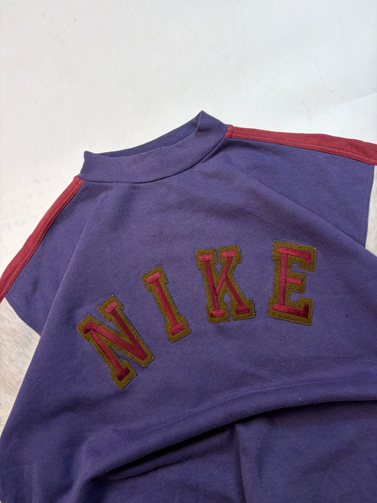 Vintage 90s Nike spell out sweatshirt (L)